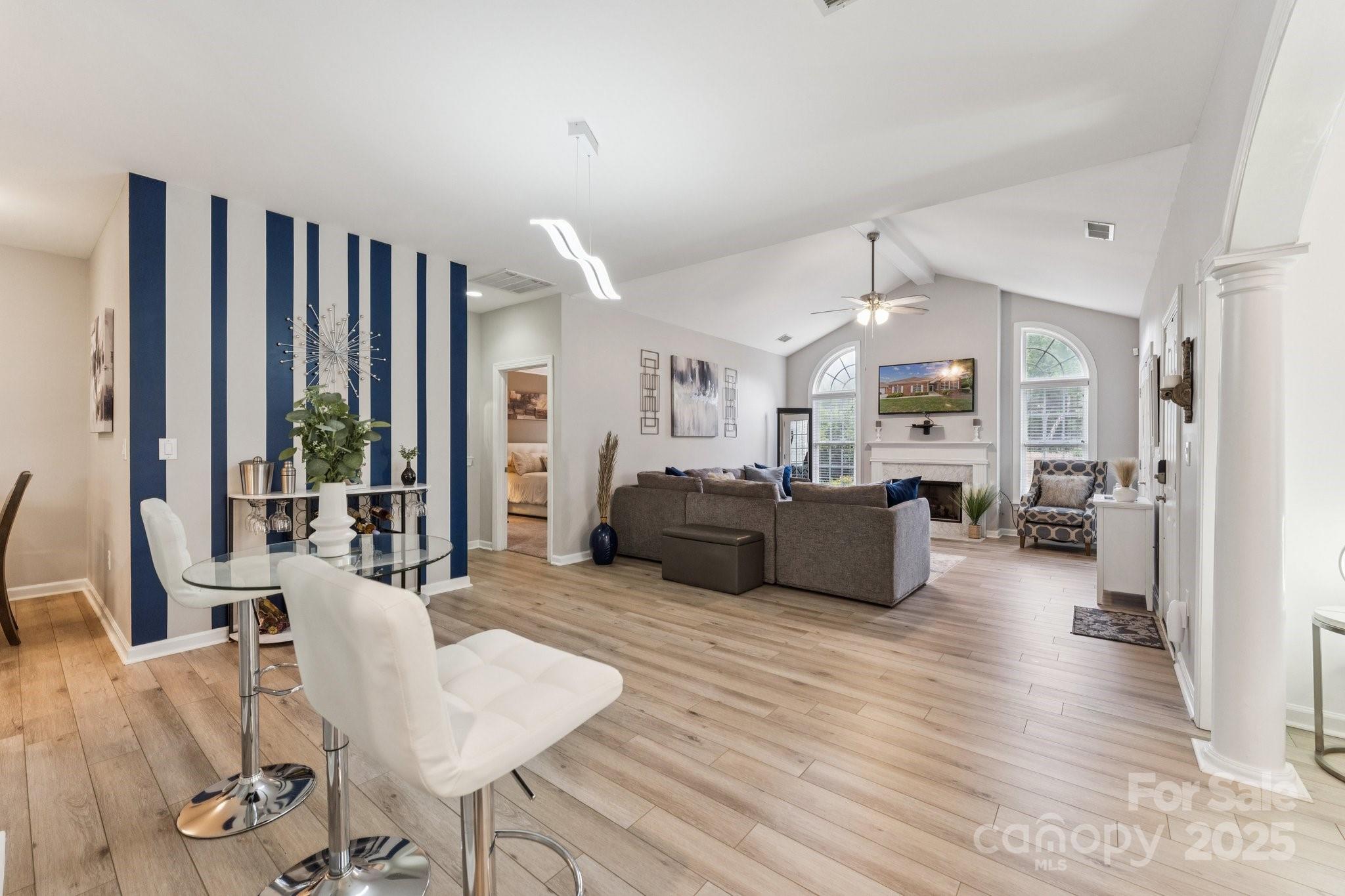 8533 Windsor Ridge Drive Property Photo 8