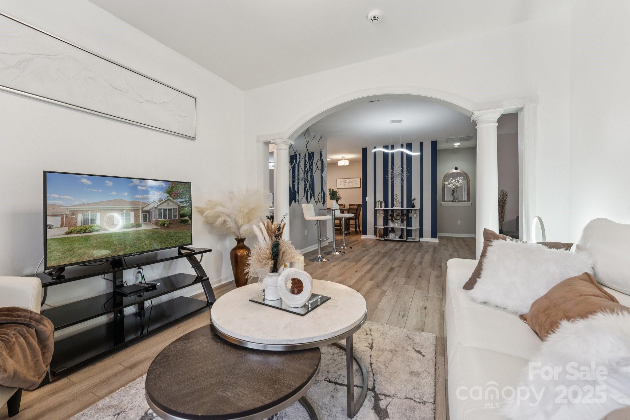 8533 Windsor Ridge Drive Property Photo 12