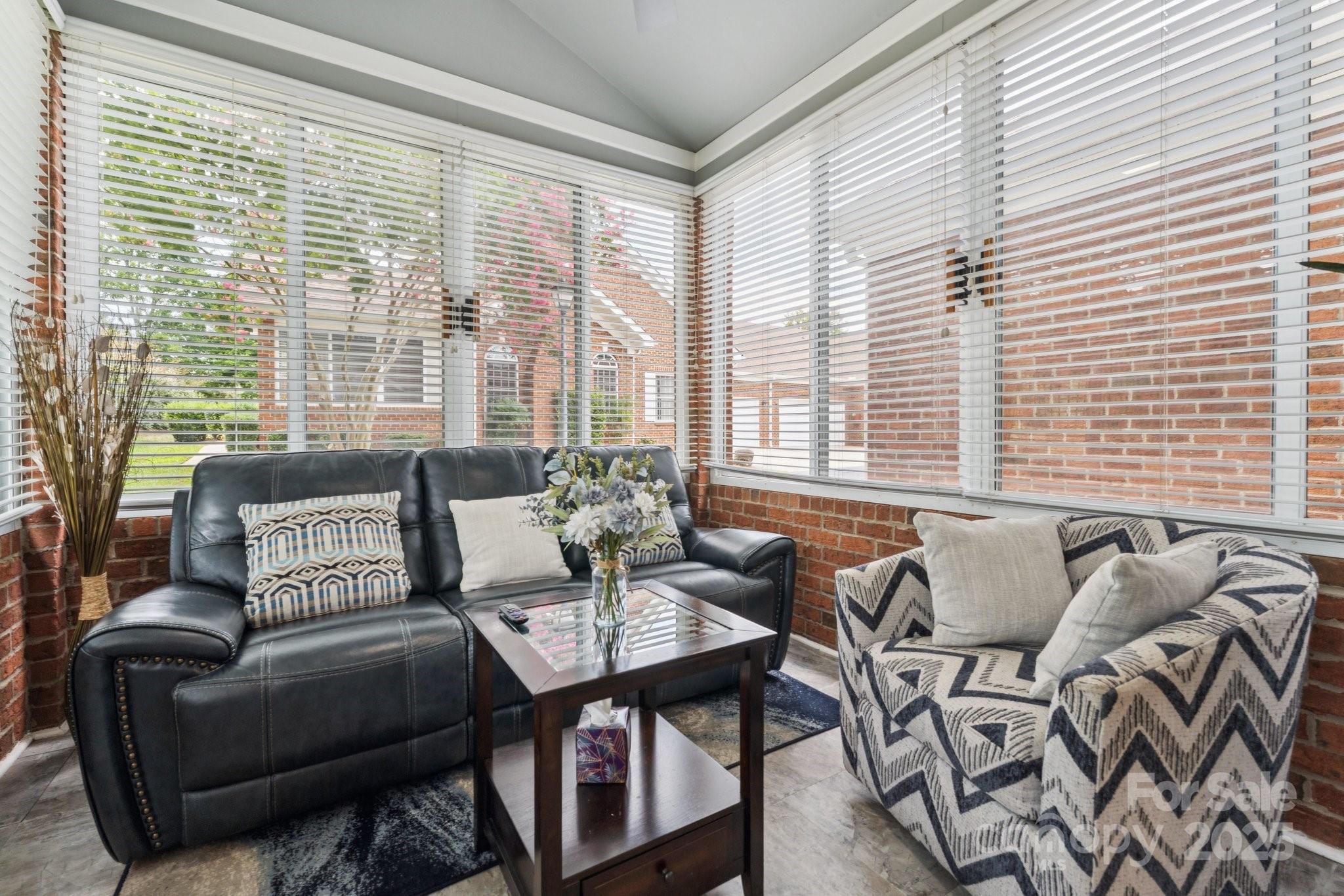 8533 Windsor Ridge Drive Property Photo 24