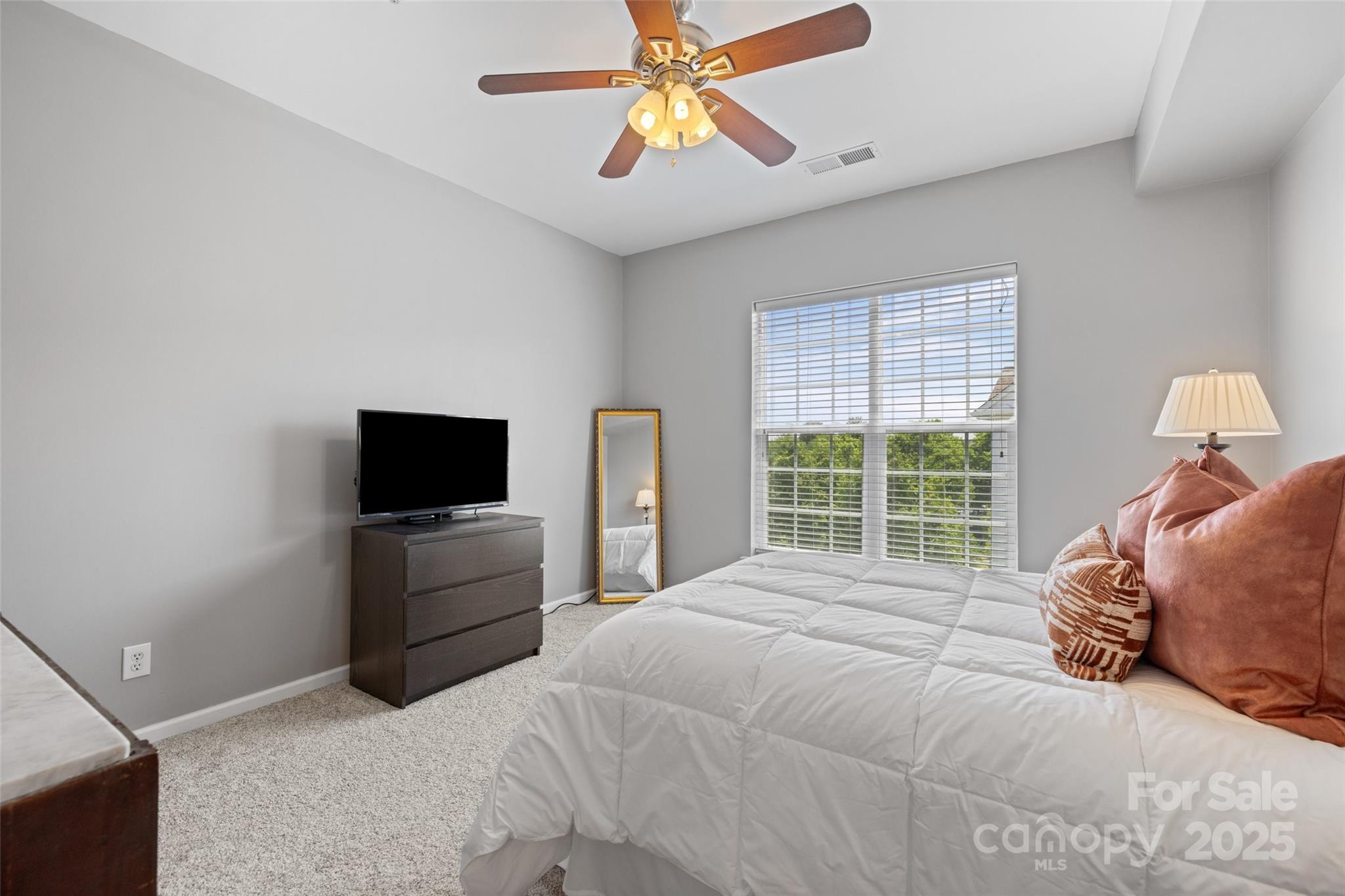 14979 Santa Lucia Drive Property Photo 18