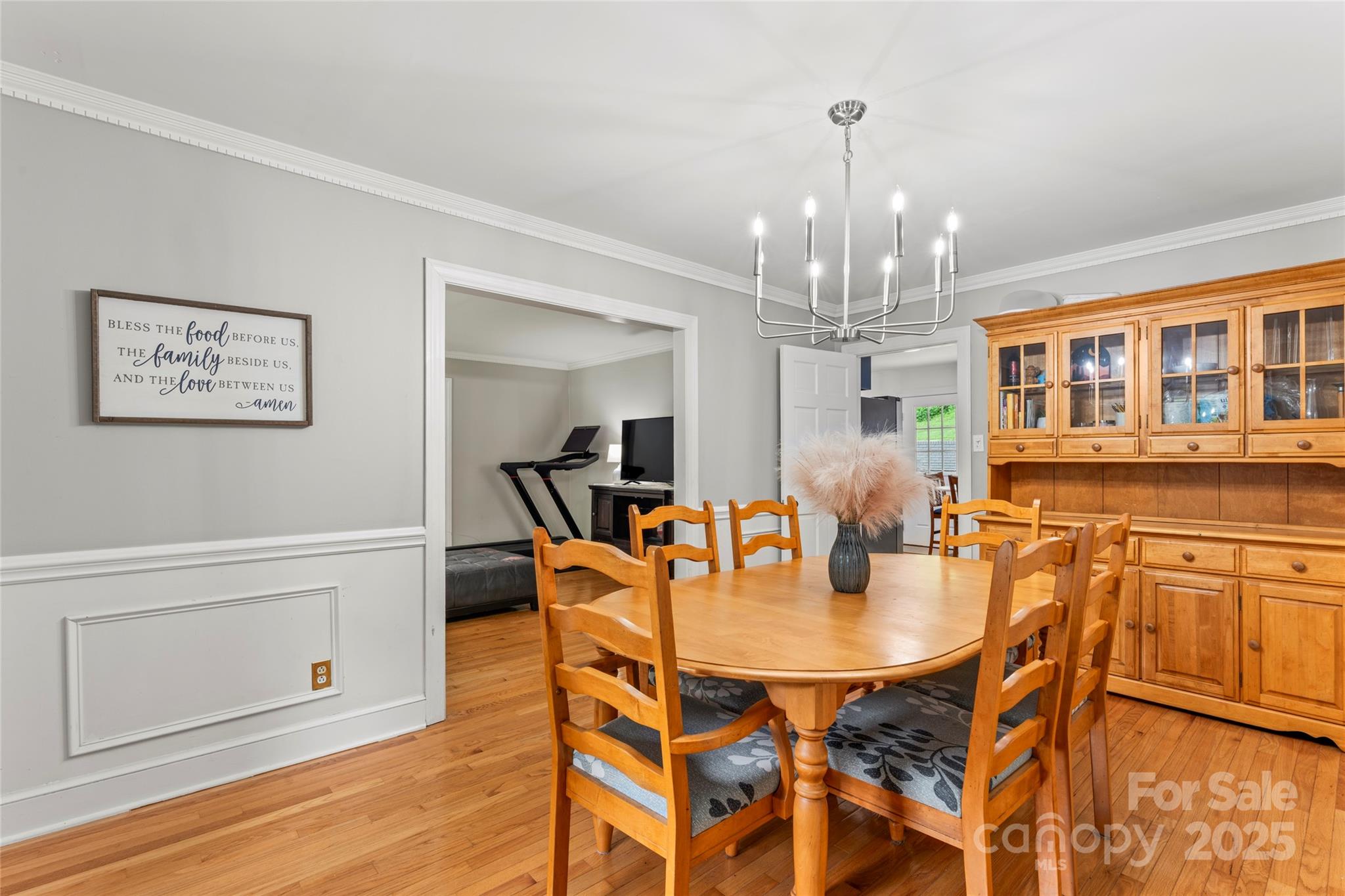 106 Brookmeade Drive Property Photo 11
