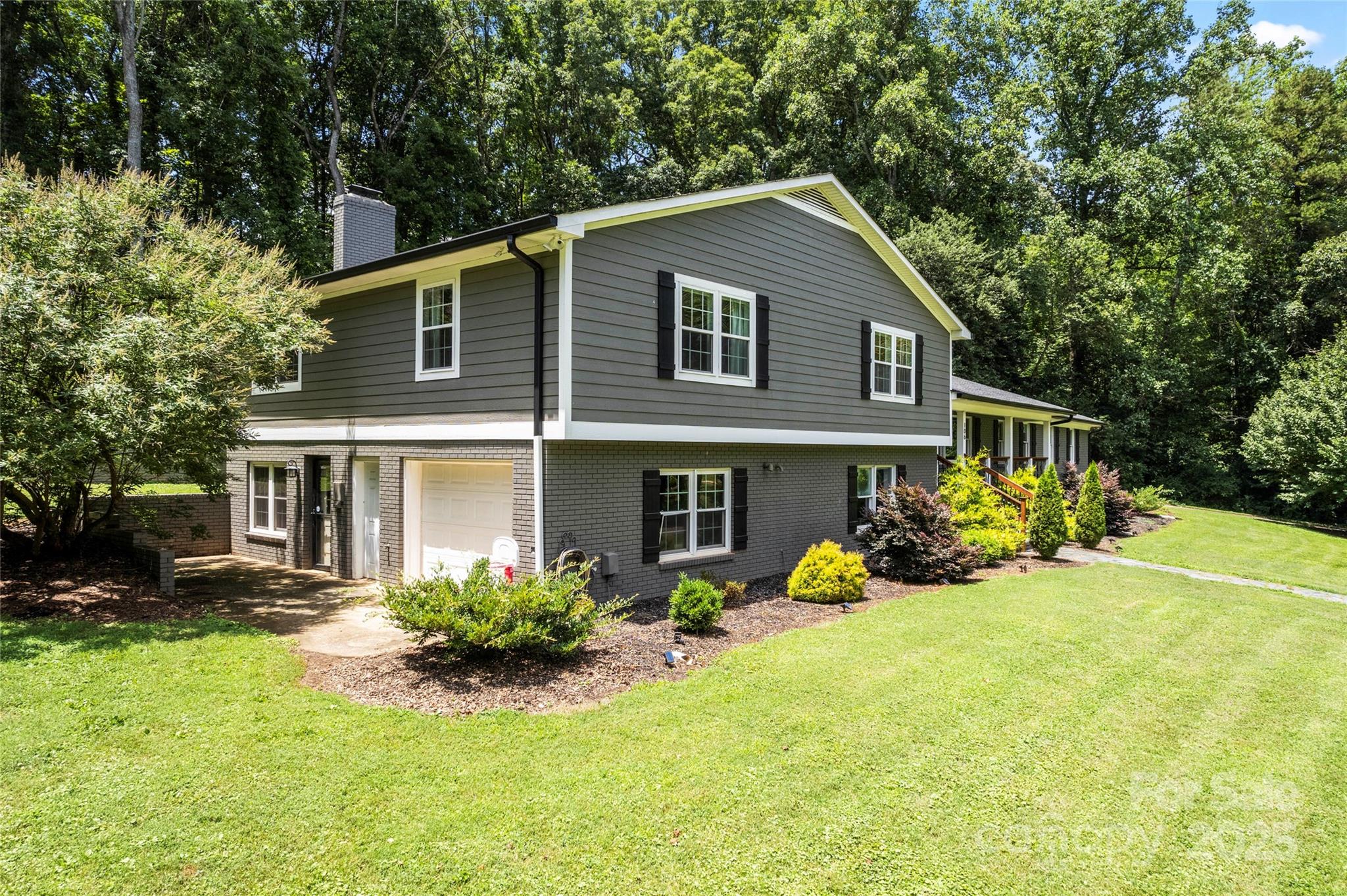 106 Brookmeade Drive Property Photo 44