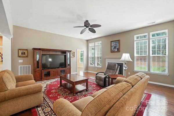 1362 Rosemont Drive Property Photo 11