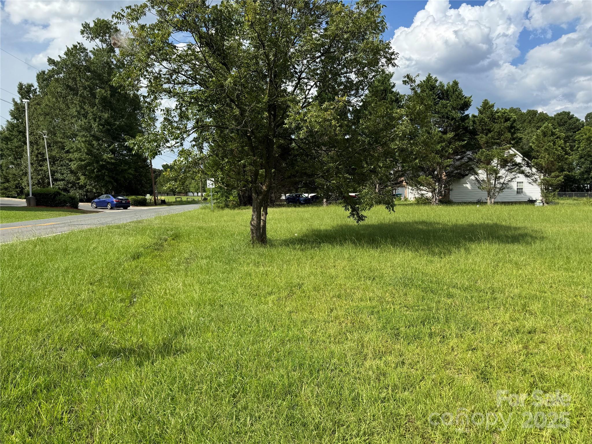 2930 Old Charlotte Highway Property Photo 6
