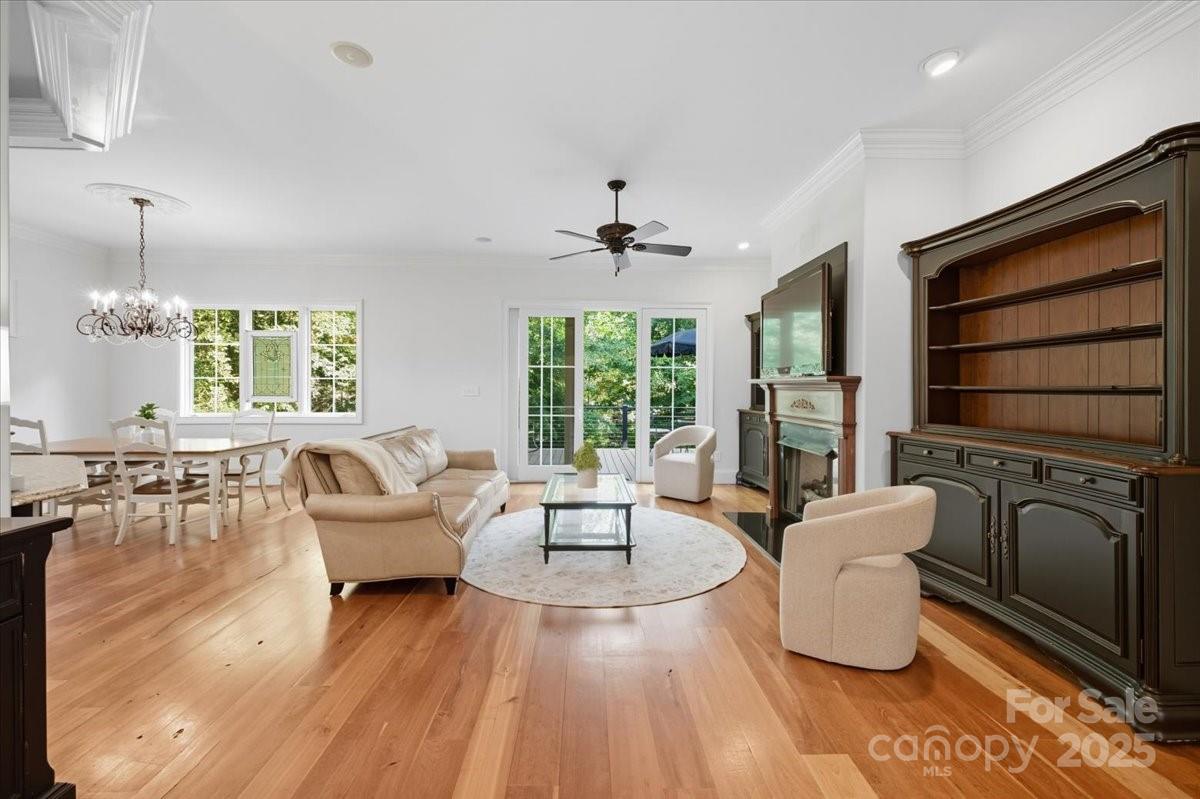 7967 Glen Abbey Circle Property Photo 10