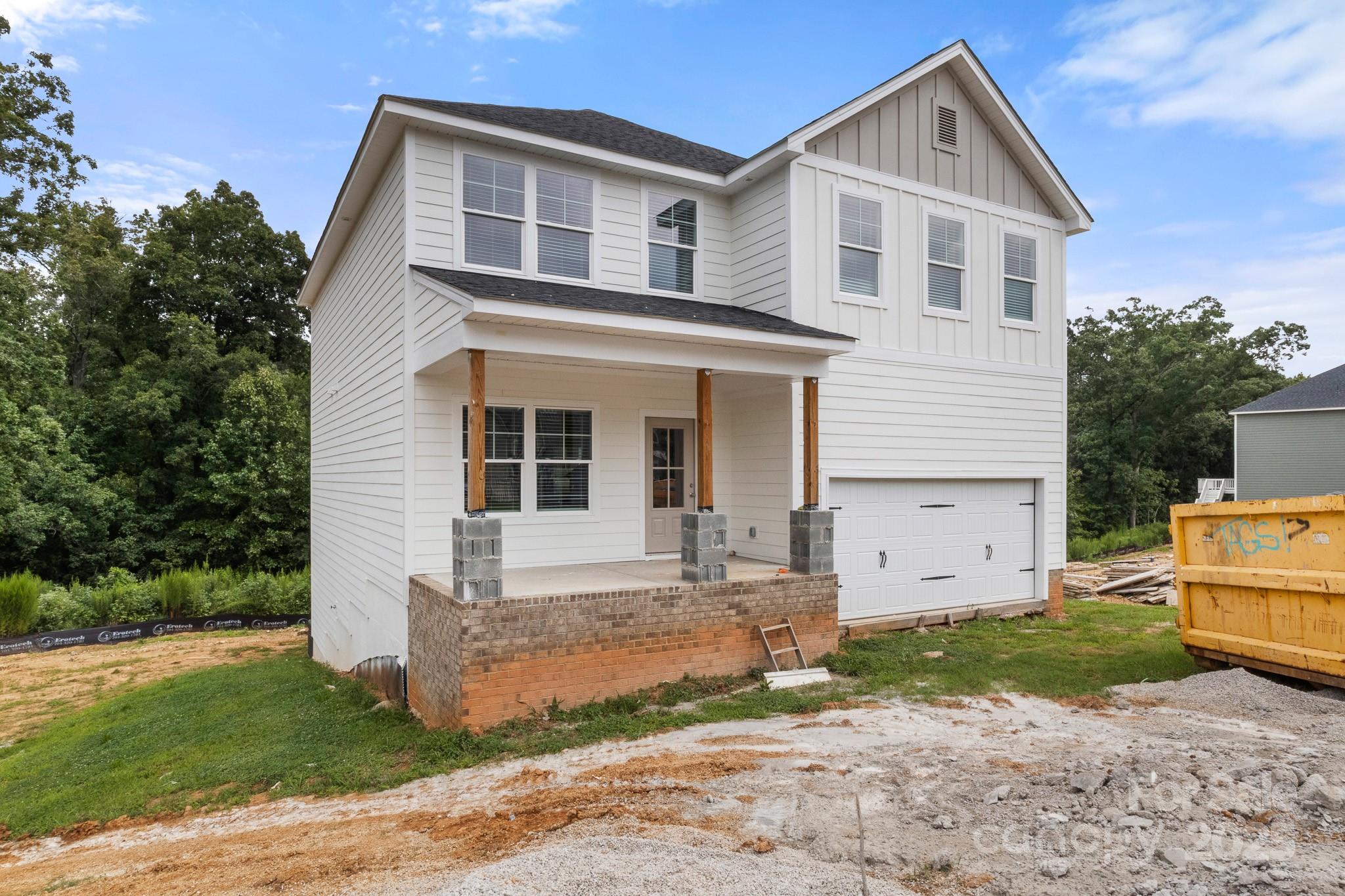 3016 Woodlands Creek Drive Property Photo 1