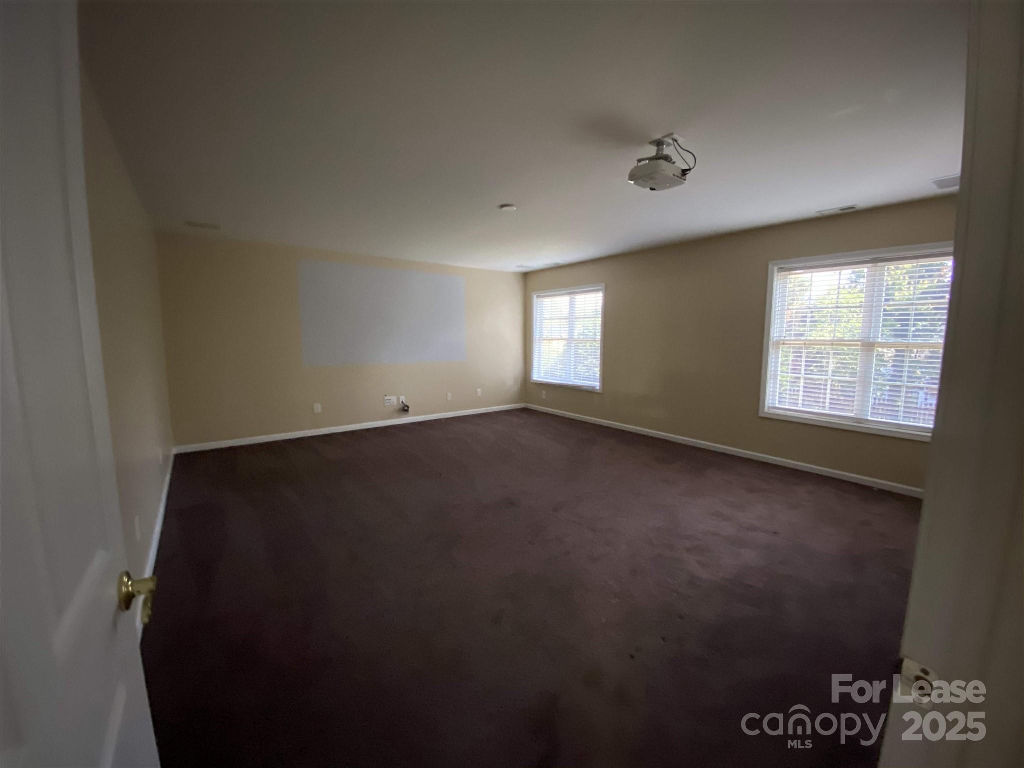 10234 Chilvary Drive Property Photo 24