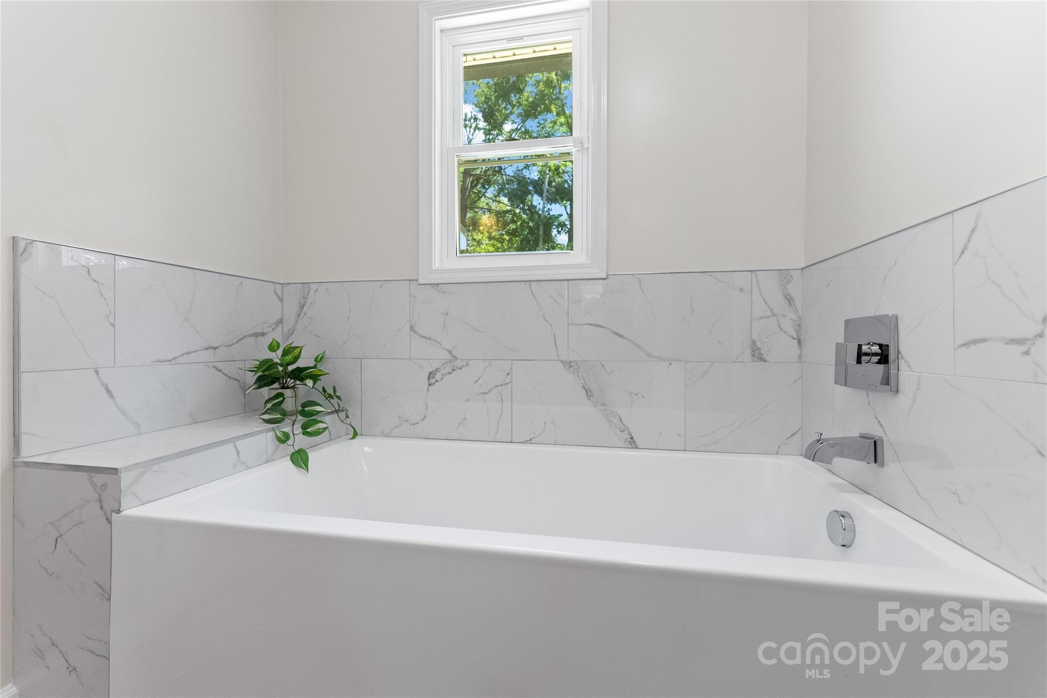 16 Graystone Road Property Photo 17