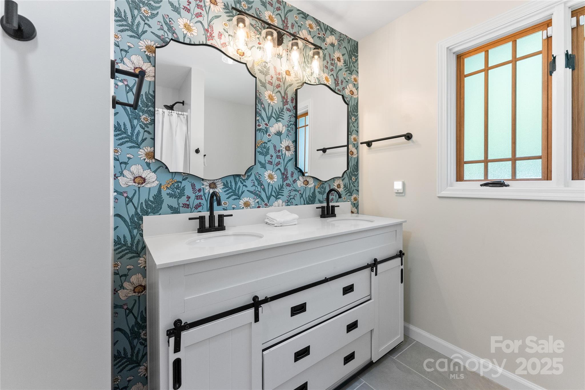 16 Graystone Road Property Photo 19