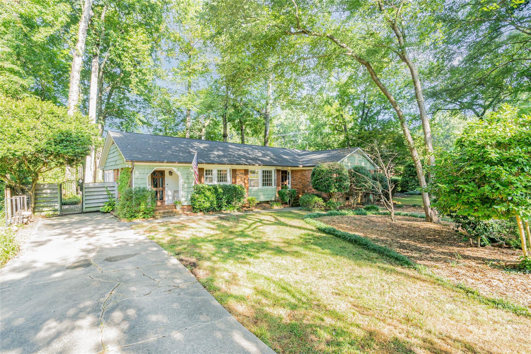 5811 Doncaster Drive Property Photo 2