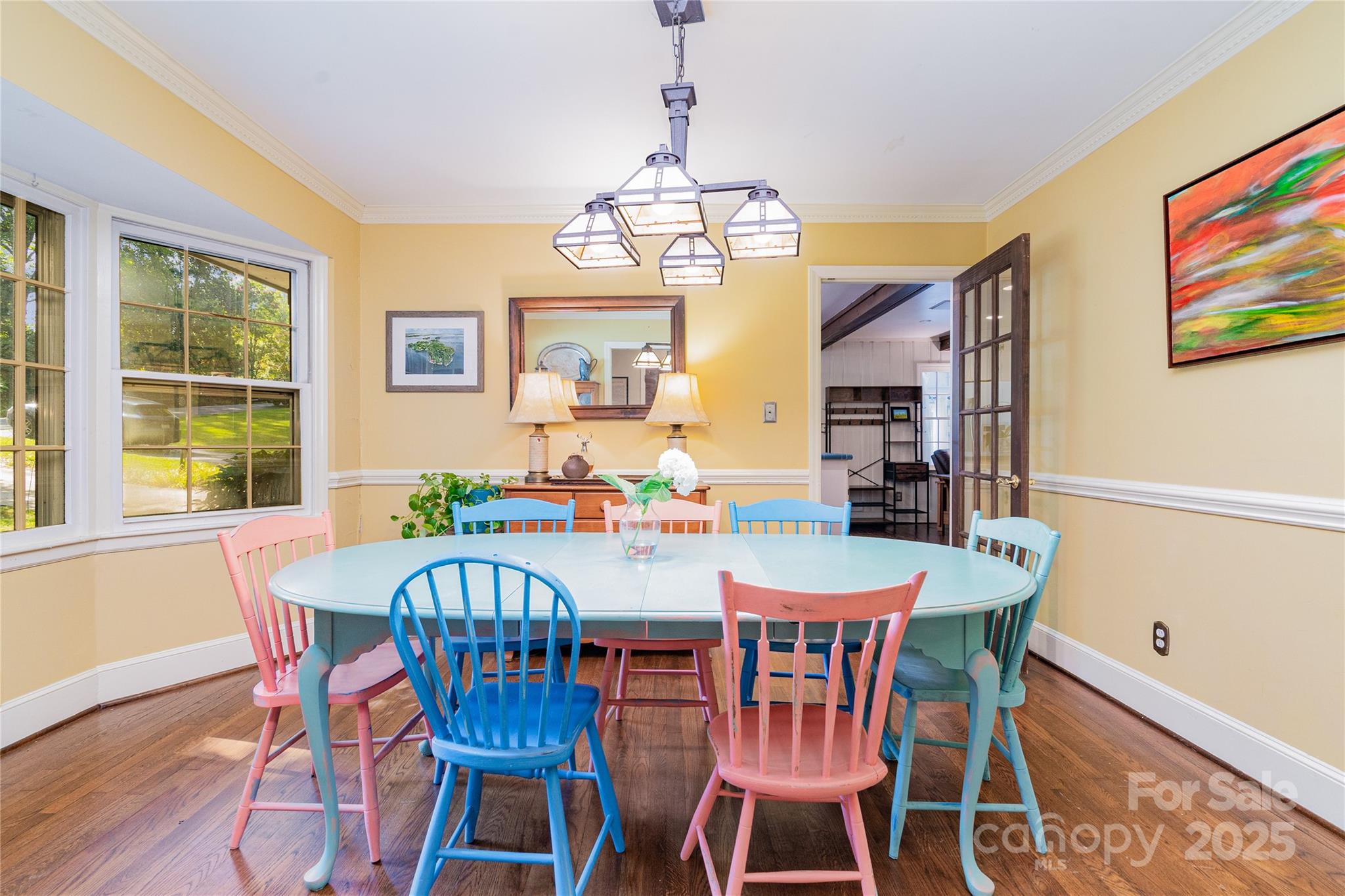 5811 Doncaster Drive Property Photo 7