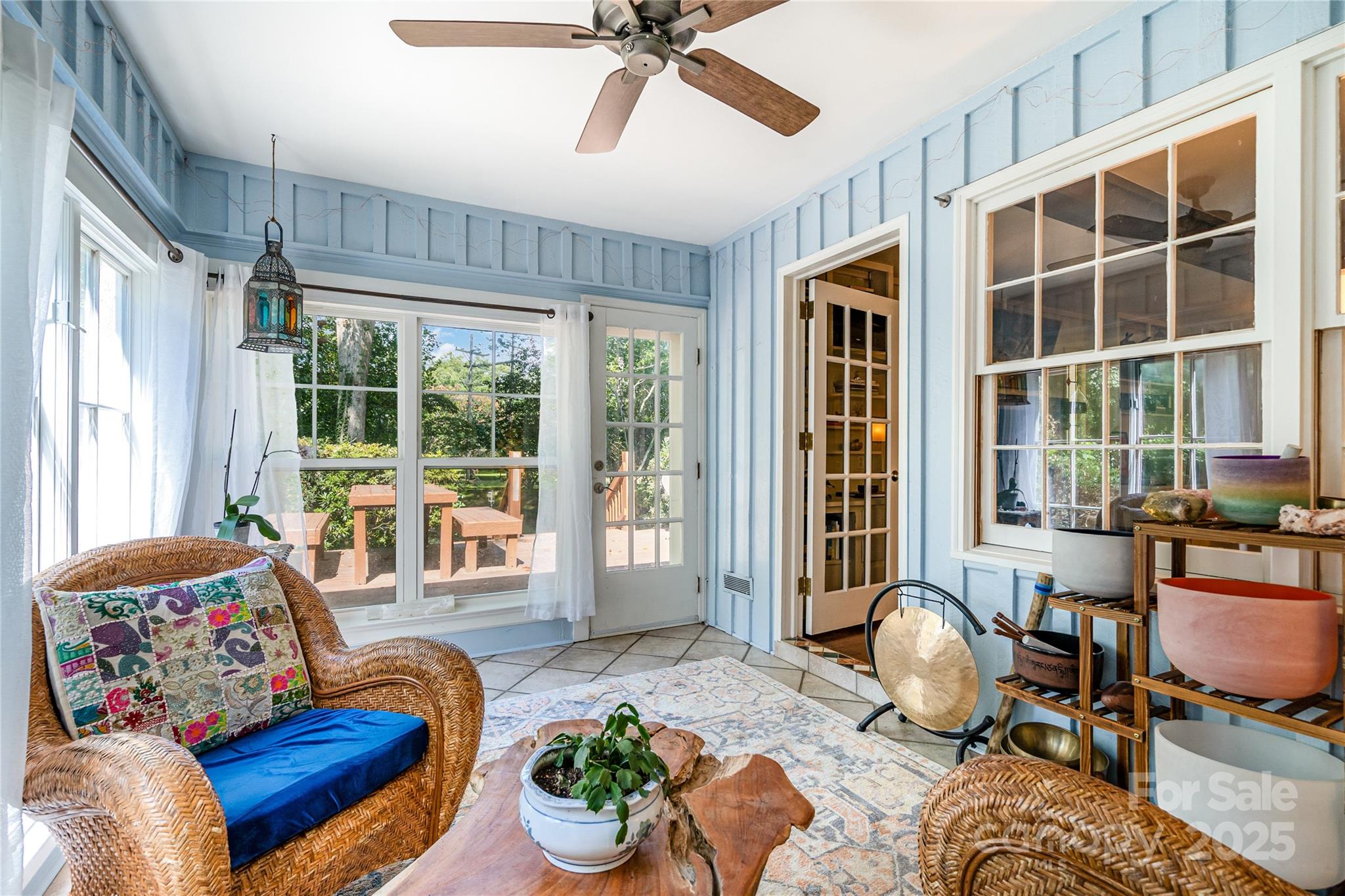 5811 Doncaster Drive Property Photo 17