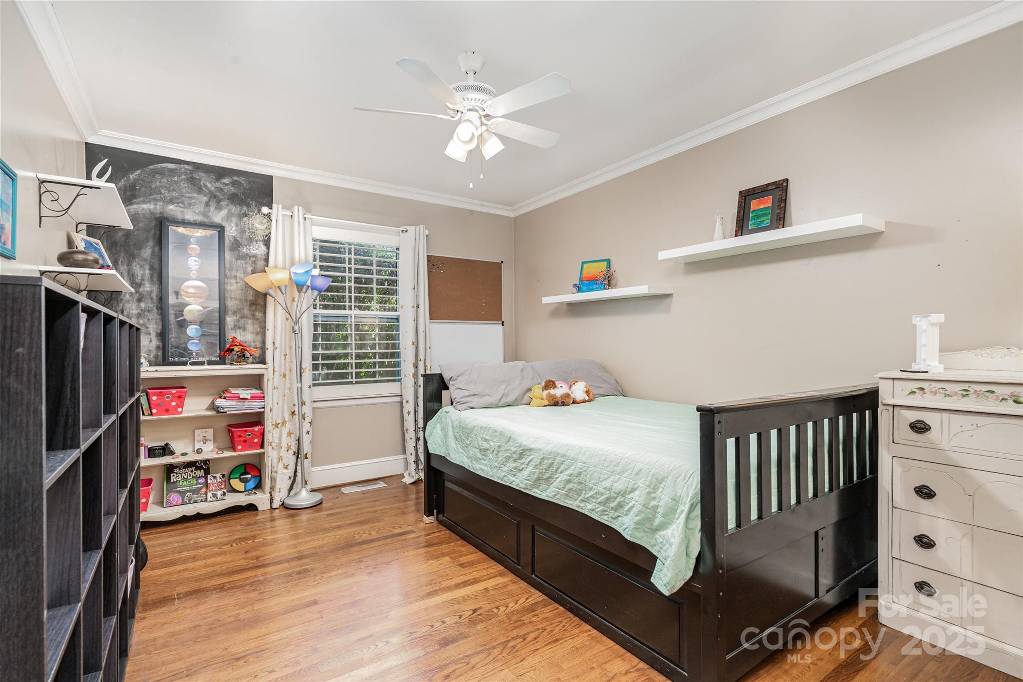 5811 Doncaster Drive Property Photo 24