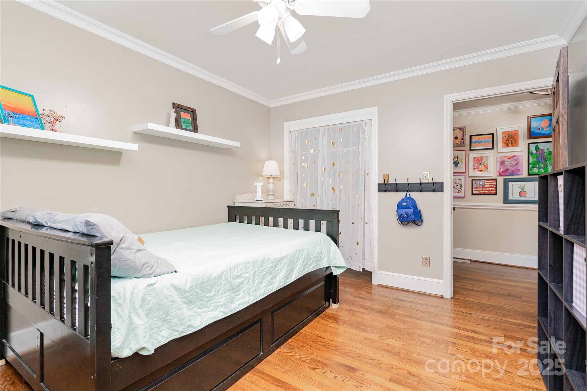 5811 Doncaster Drive Property Photo 25