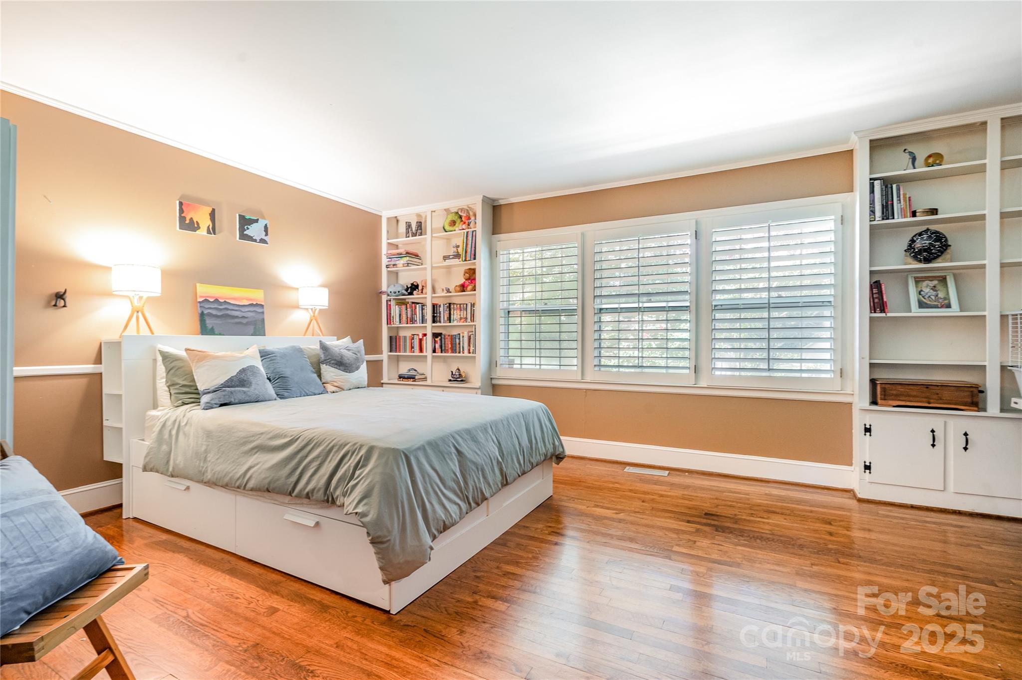 5811 Doncaster Drive Property Photo 26