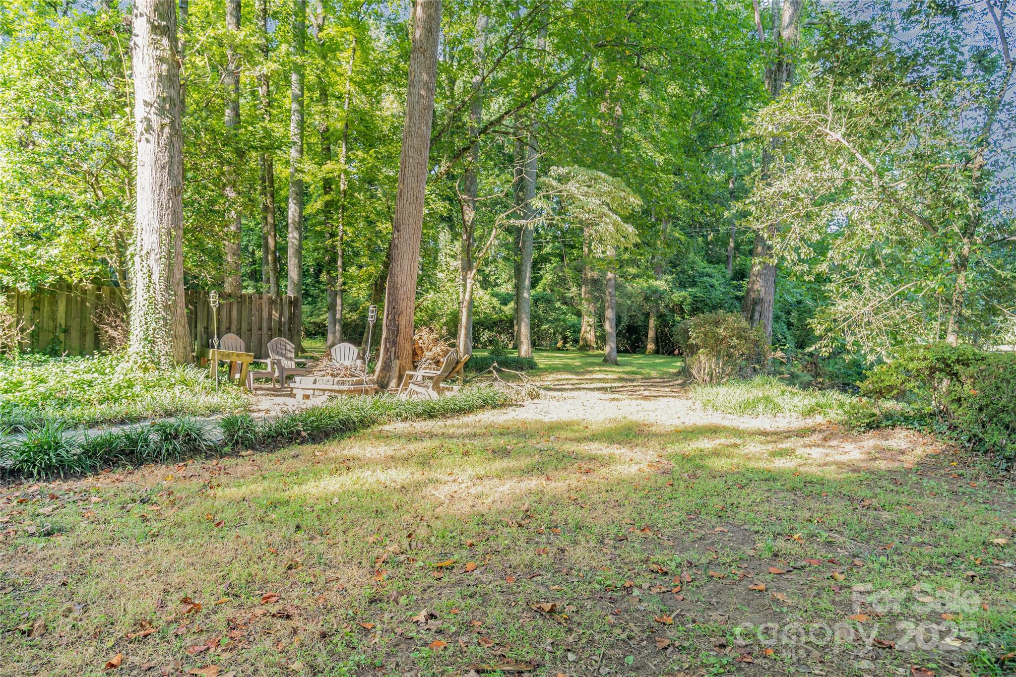 5811 Doncaster Drive Property Photo 36