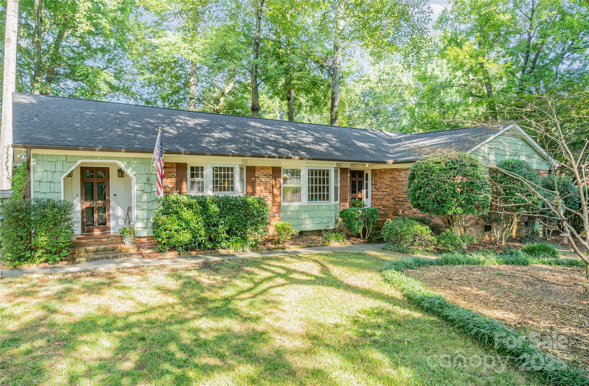 5811 Doncaster Drive Property Photo 42