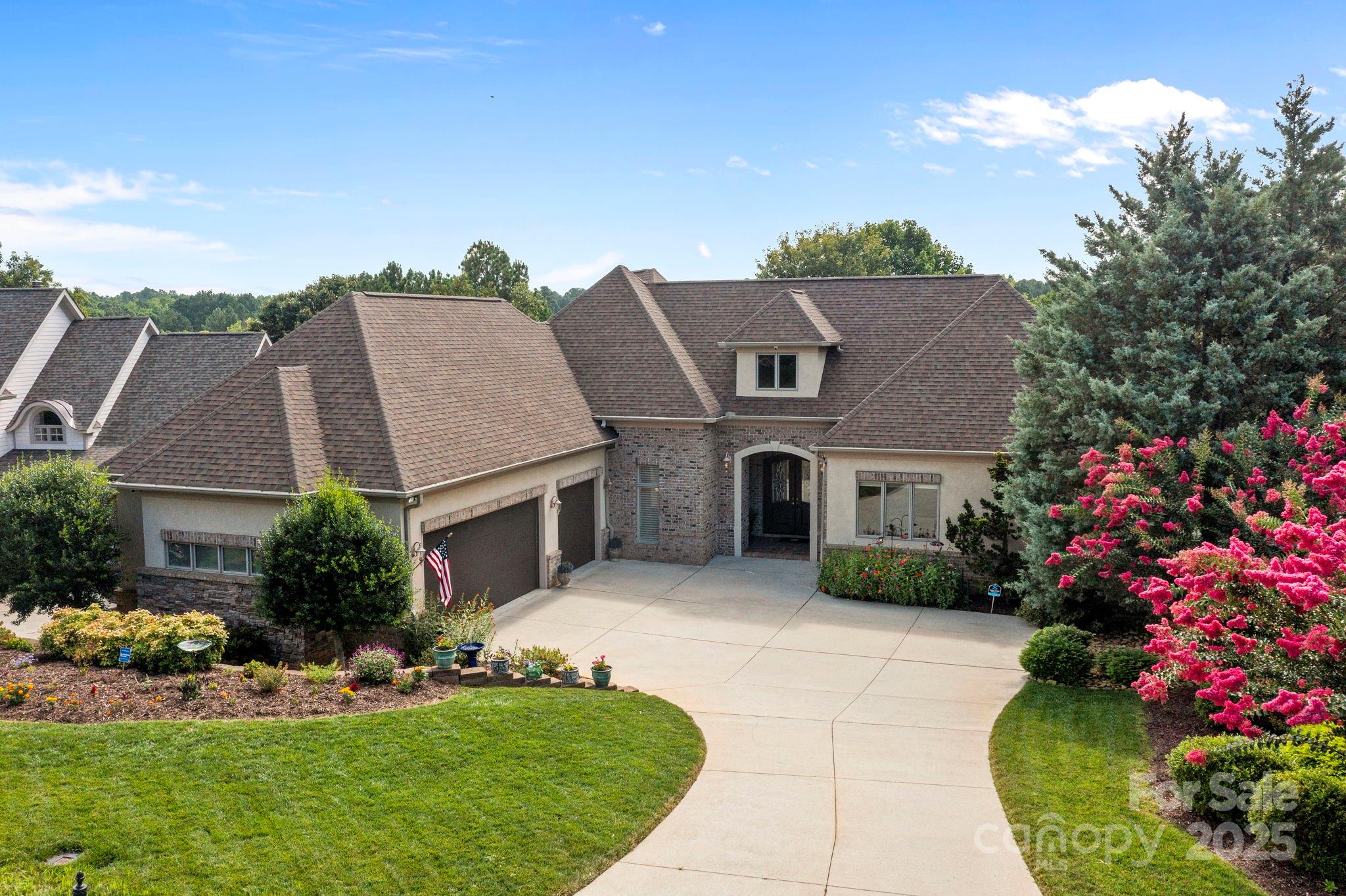 1702 Verdict Ridge Drive Property Photo 1