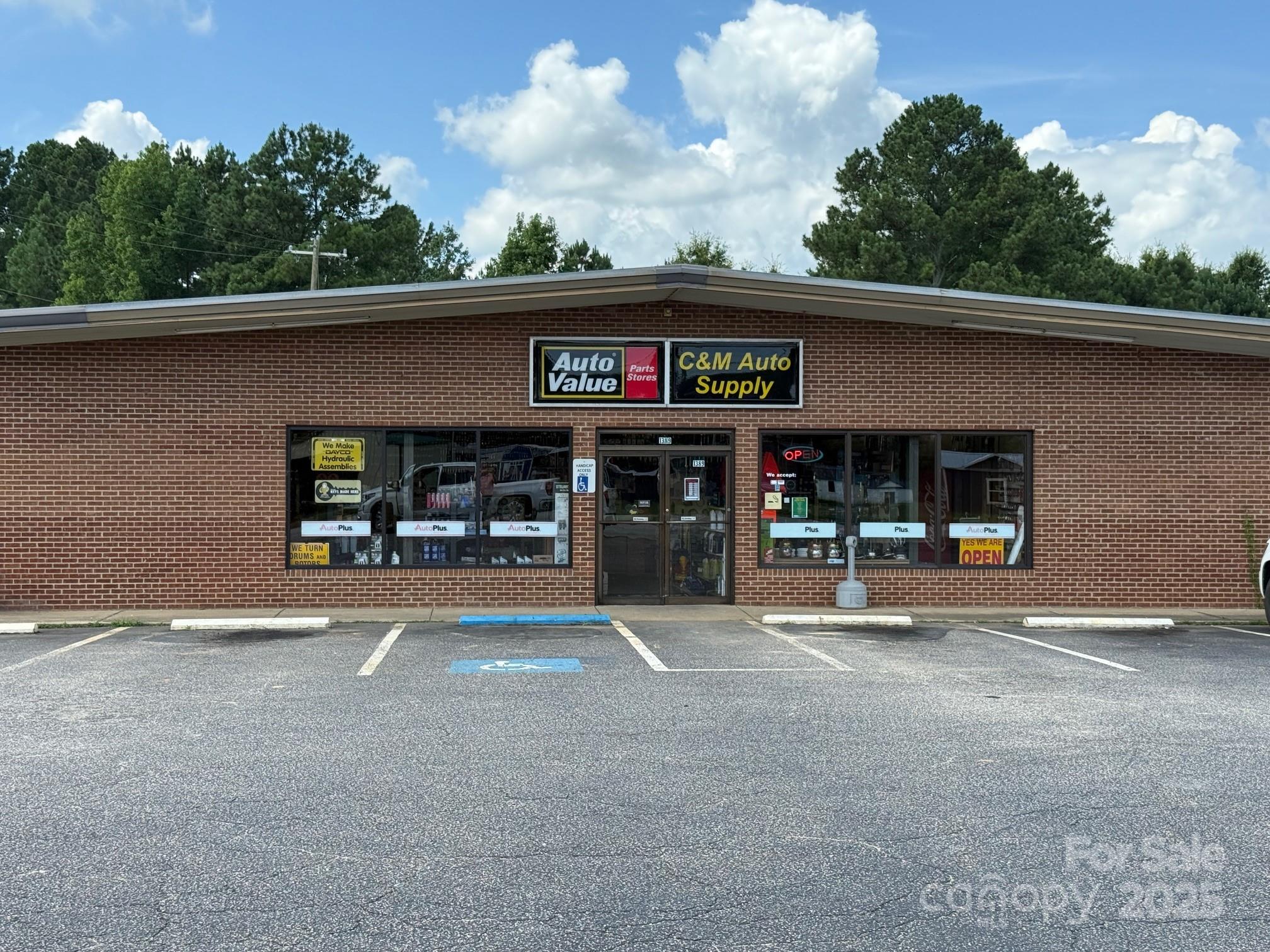 1389 Us 74 Highway Property Photo 1