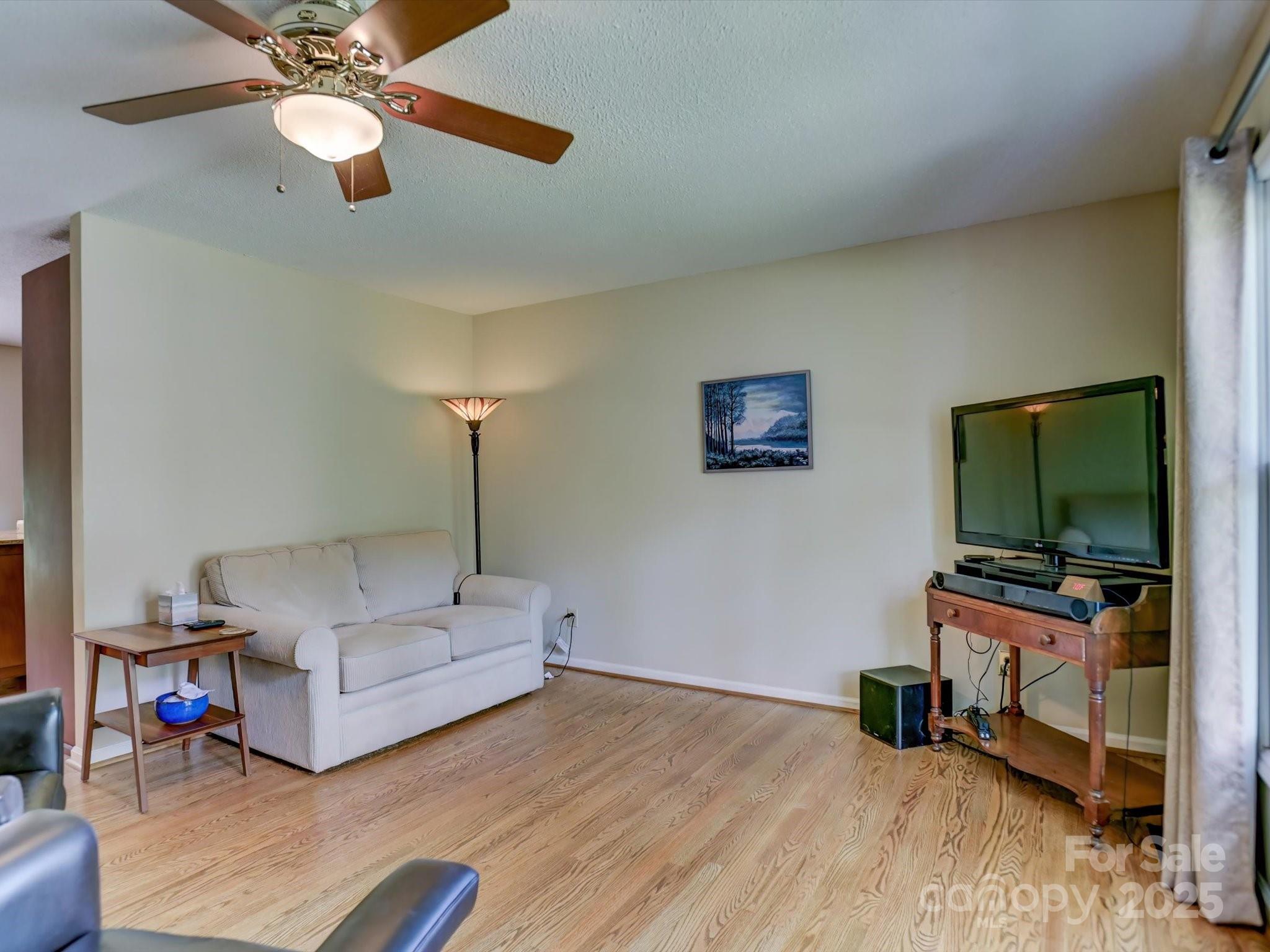 231 Castle Creek Road Property Photo 7