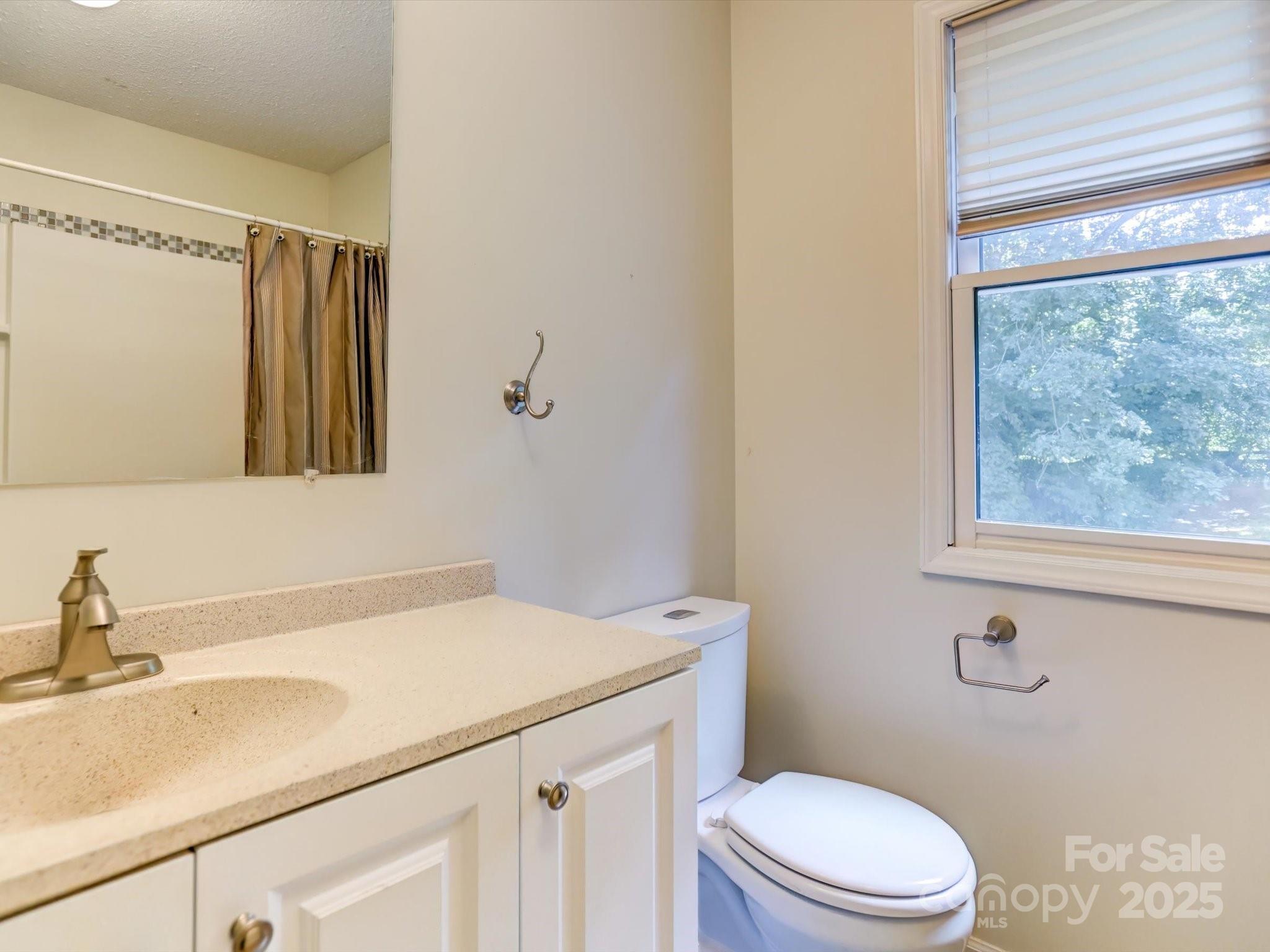 231 Castle Creek Road Property Photo 30