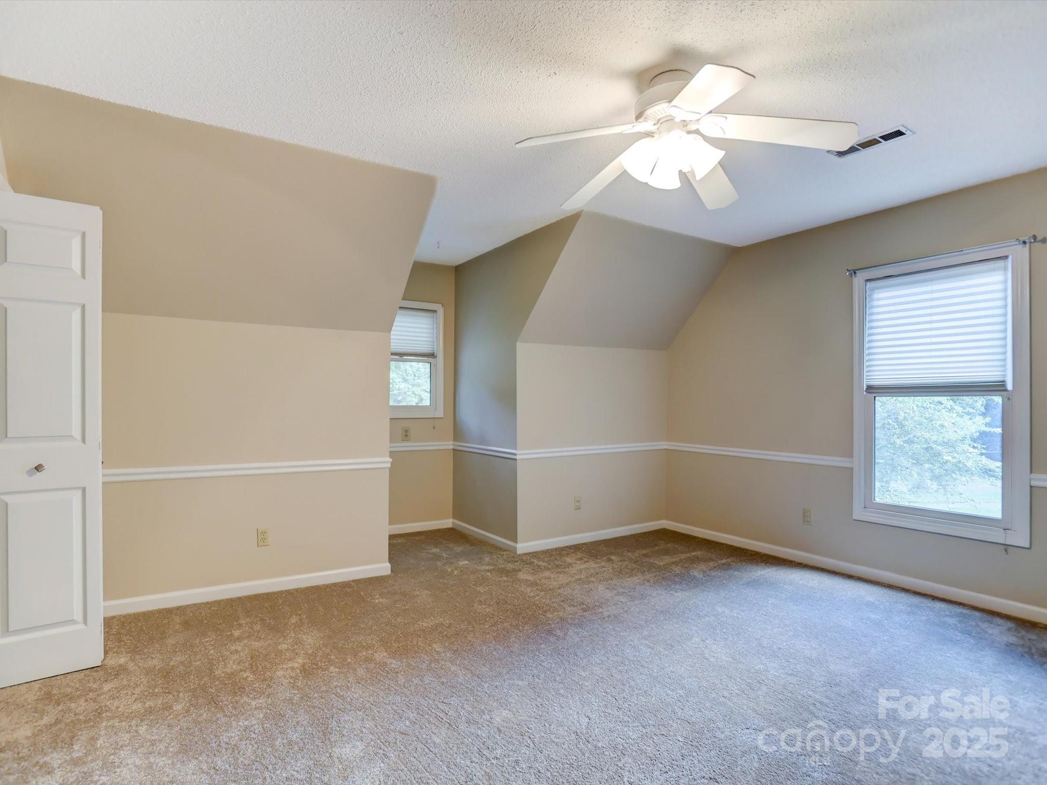 231 Castle Creek Road Property Photo 31