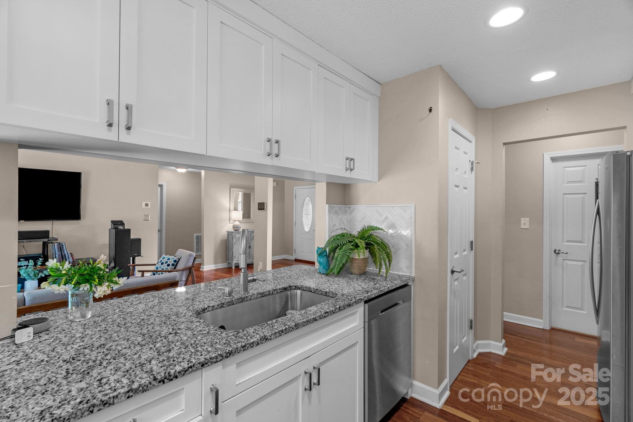 3802 Cassidy Drive Property Photo 14