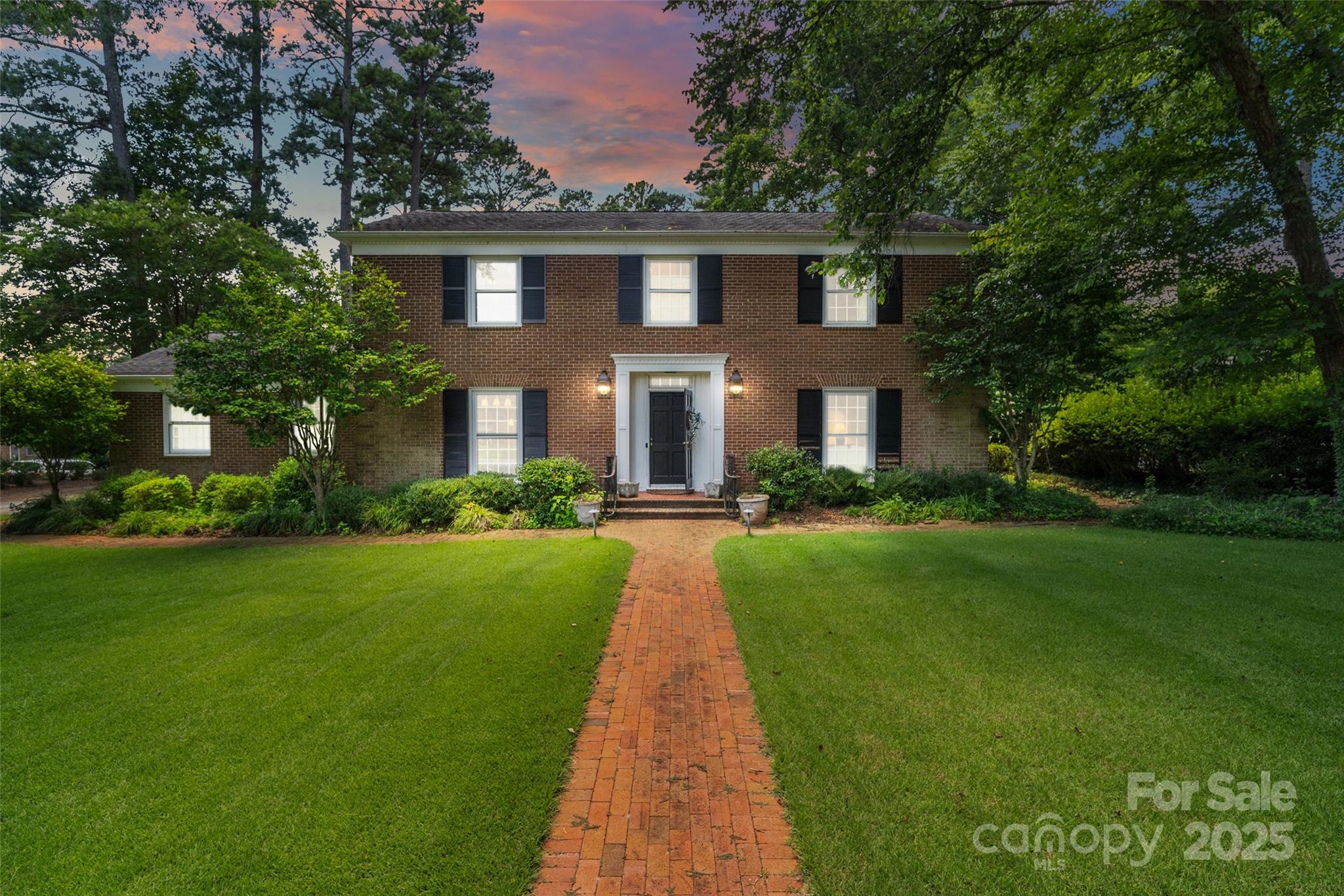 1545 Granville Road Property Photo 1