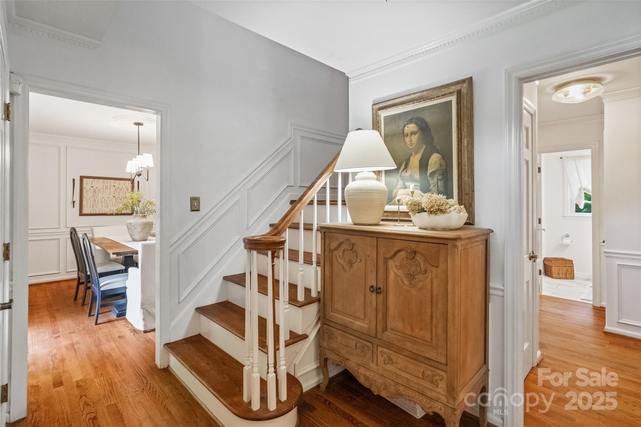 1545 Granville Road Property Photo 3