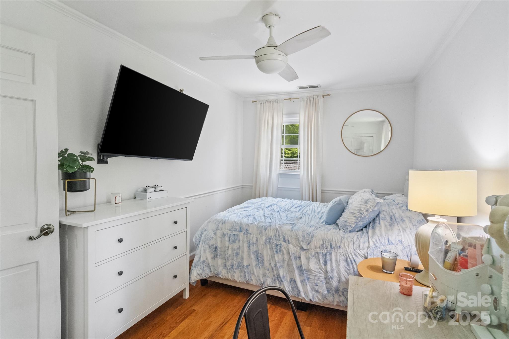 1545 Granville Road Property Photo 19
