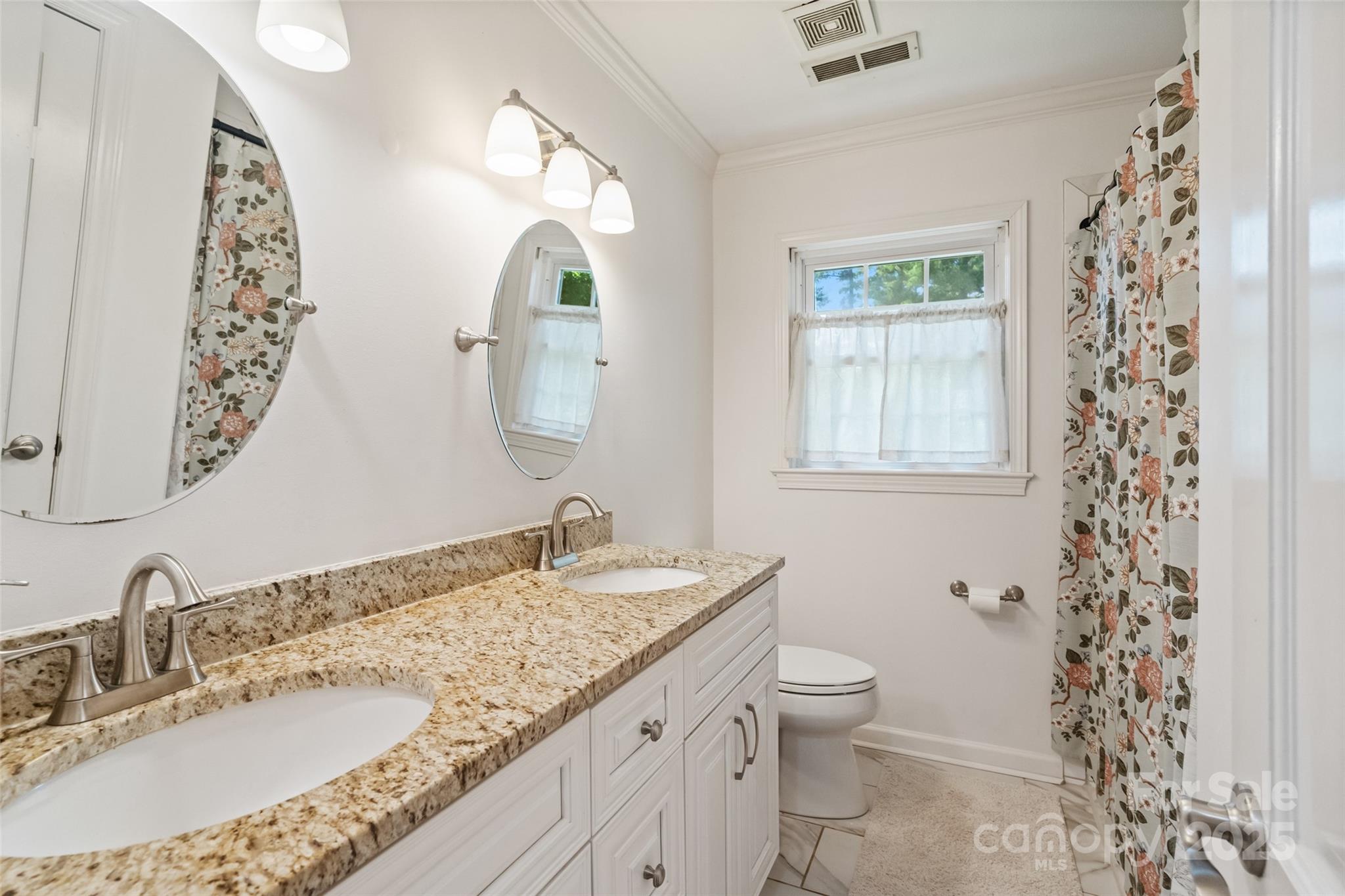 1545 Granville Road Property Photo 20