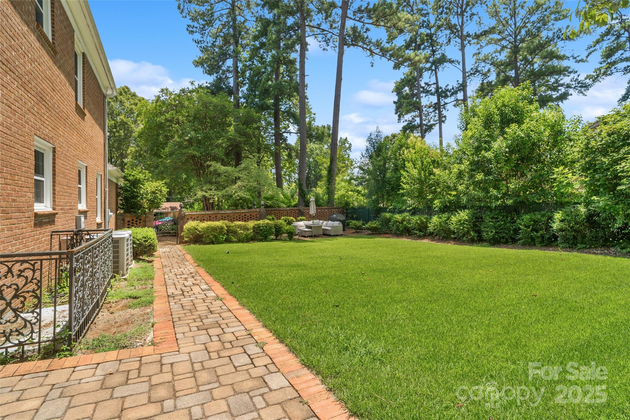 1545 Granville Road Property Photo 26