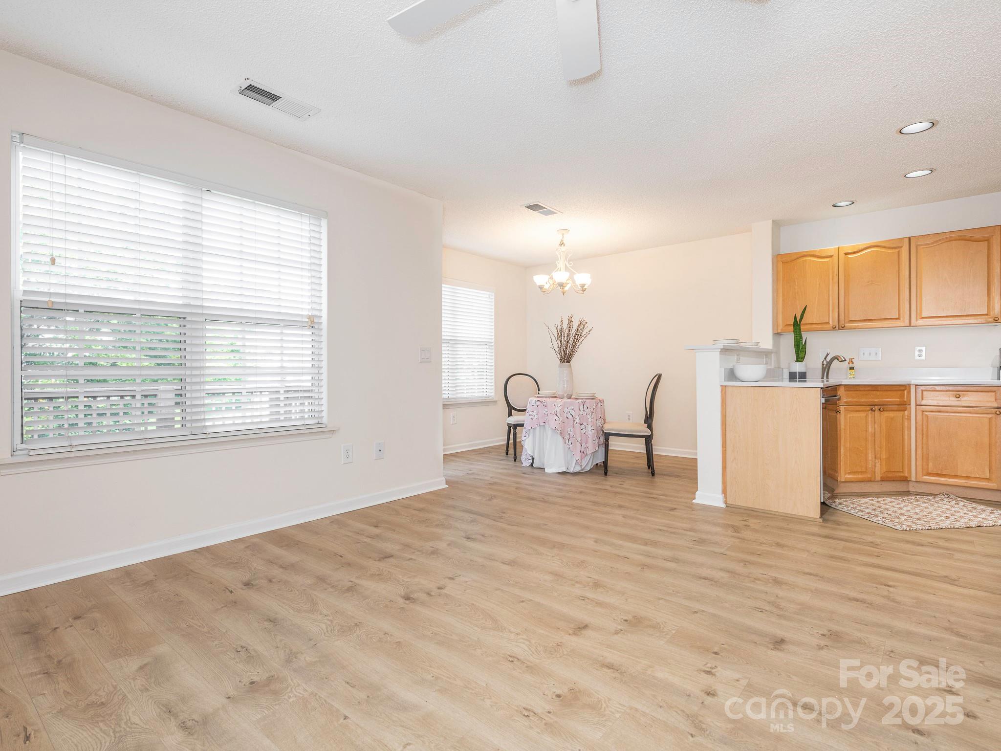 9327 Timothy Court Property Photo 16