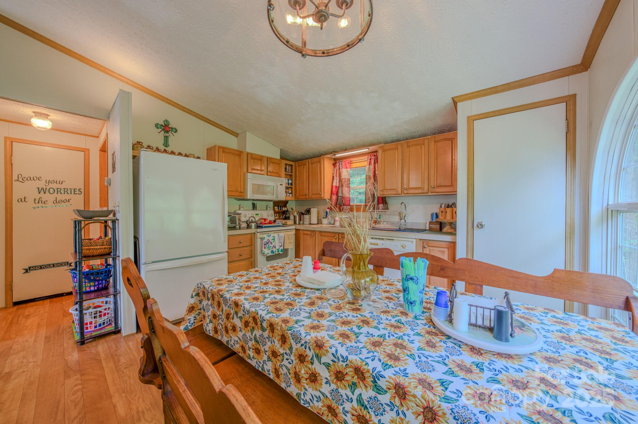 192 Lady Bug Lane Property Photo 17