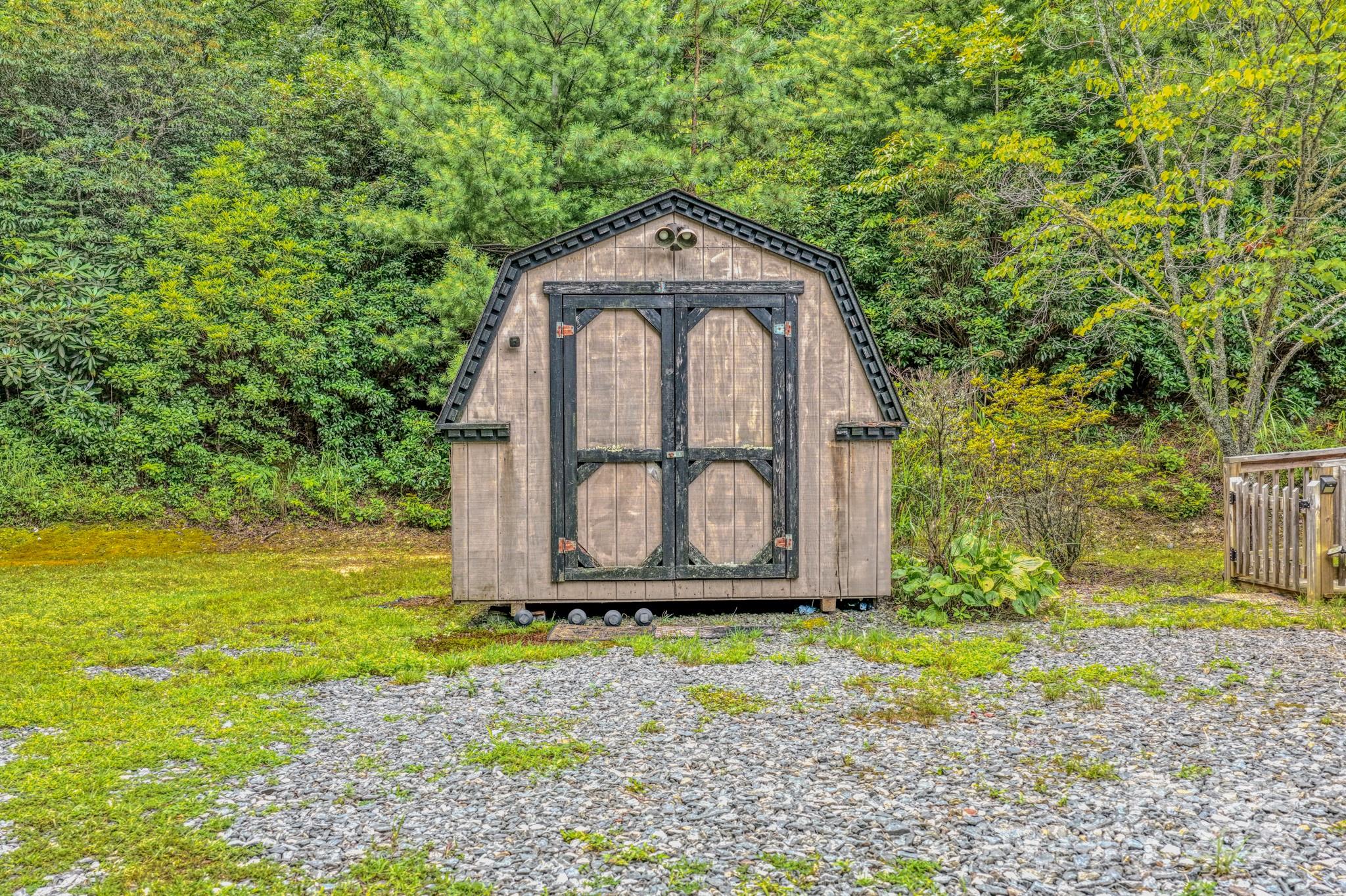 192 Lady Bug Lane Property Photo 30