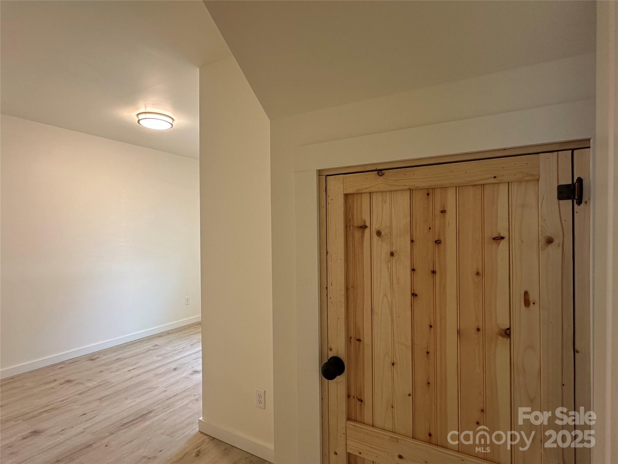 1409 Enochville Road Property Photo 4