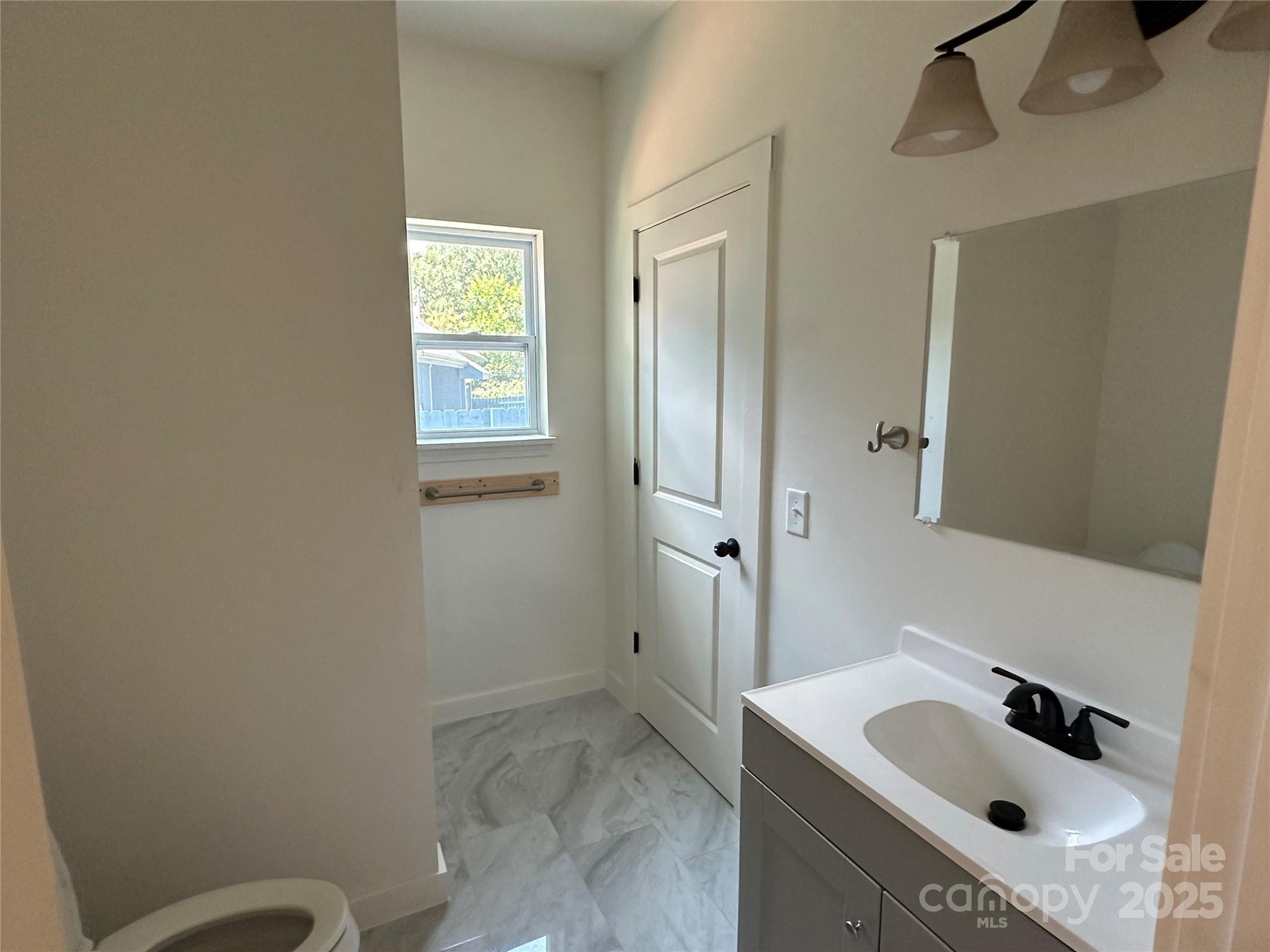 1409 Enochville Road Property Photo 6