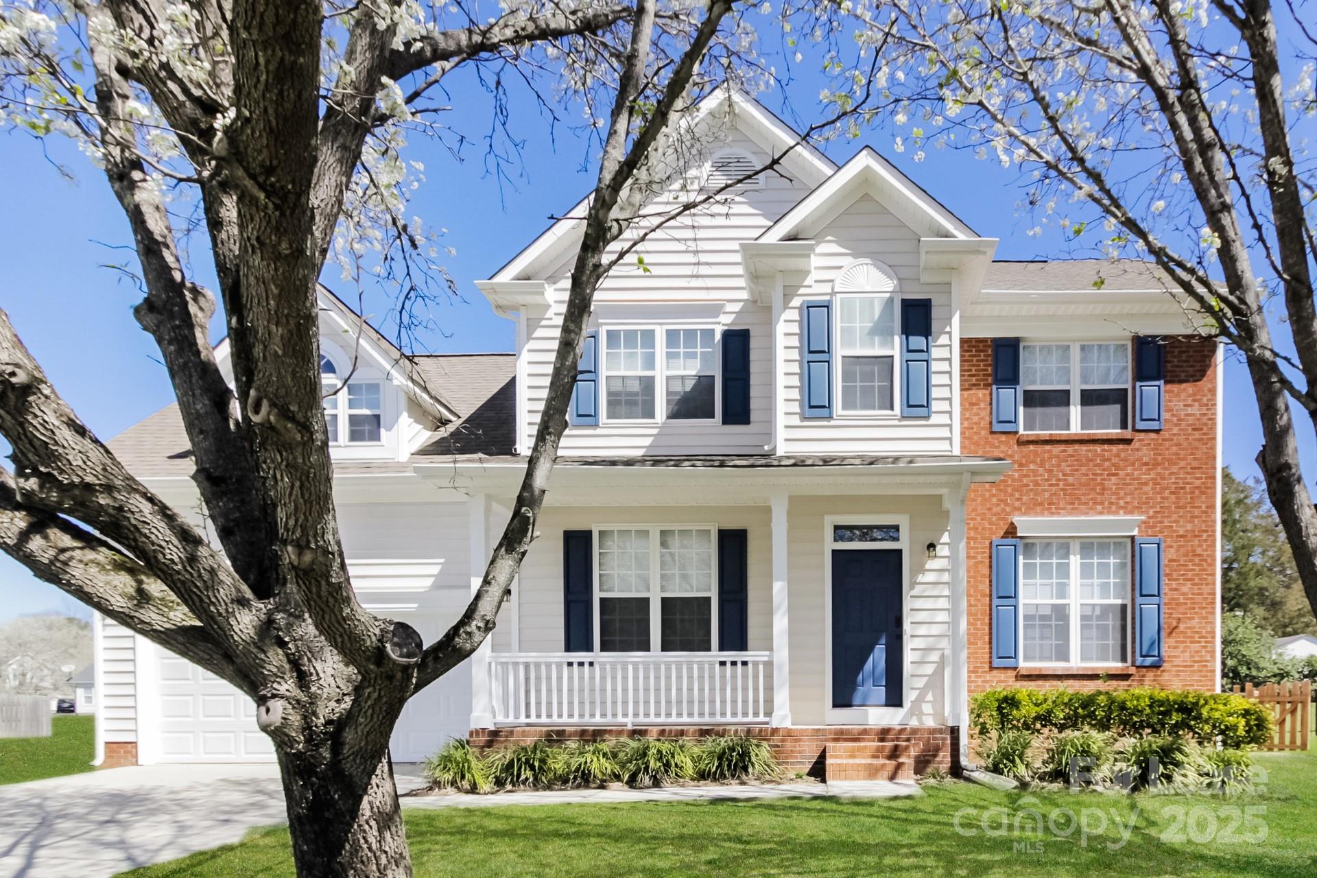 548 Dannyn Grove Court Property Photo 1