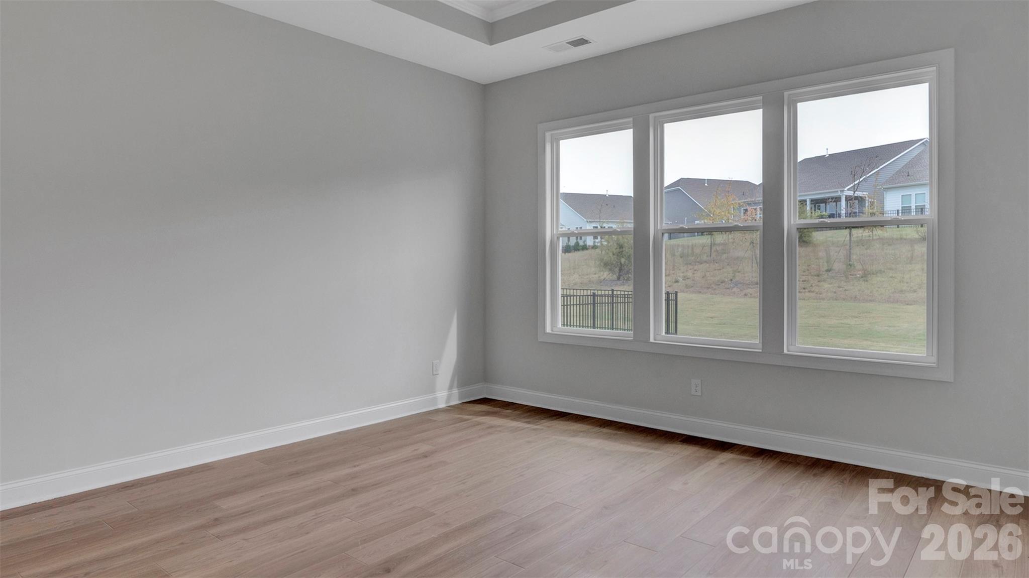 3023 Lake Como Drive Property Photo 5