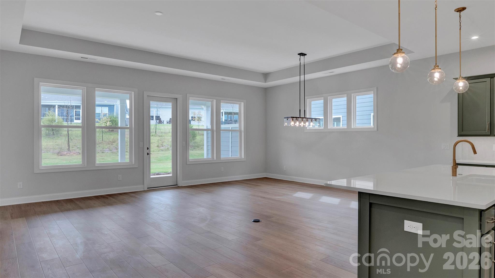 3023 Lake Como Drive Property Photo 10