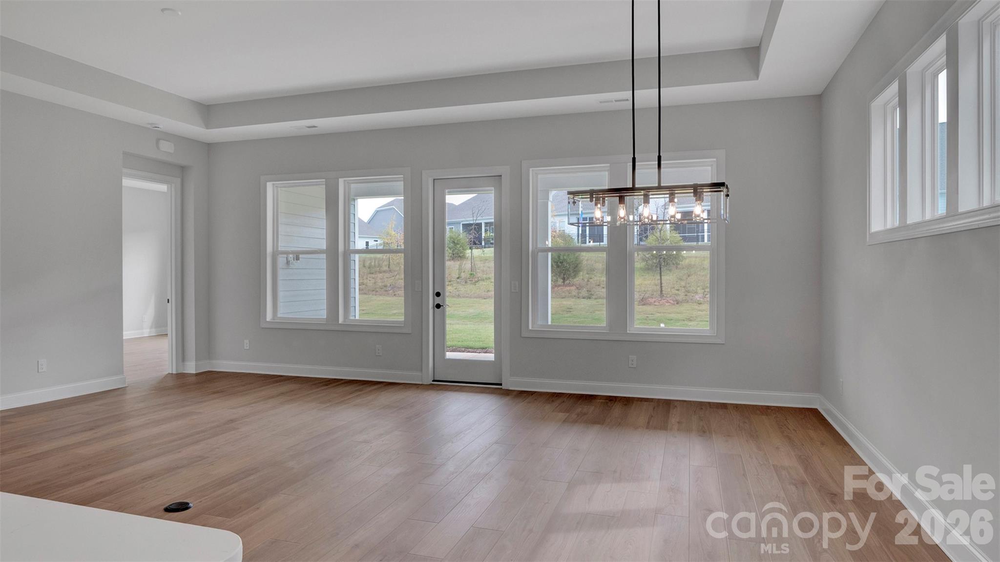 3023 Lake Como Drive Property Photo 12