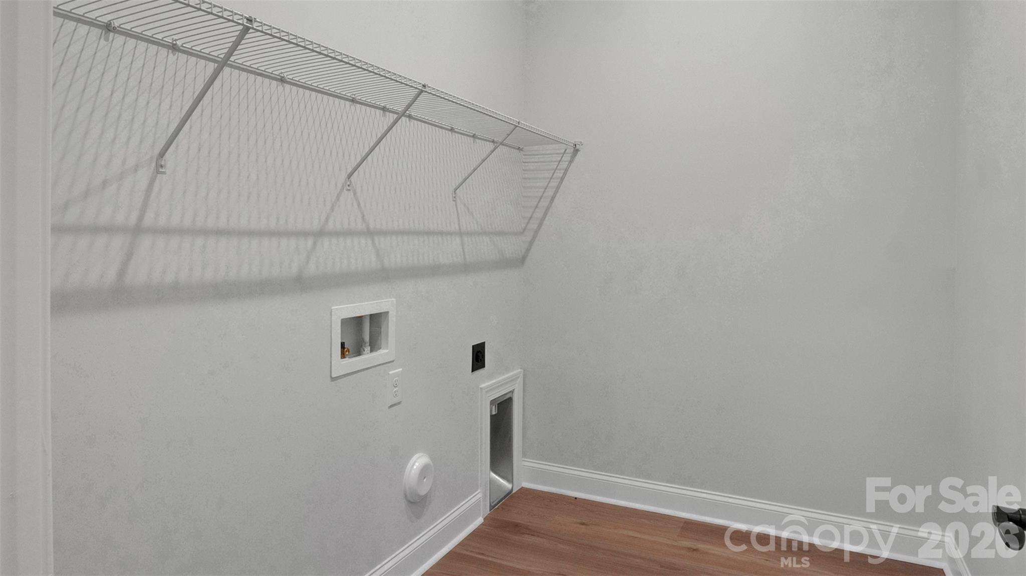 3023 Lake Como Drive Property Photo 17
