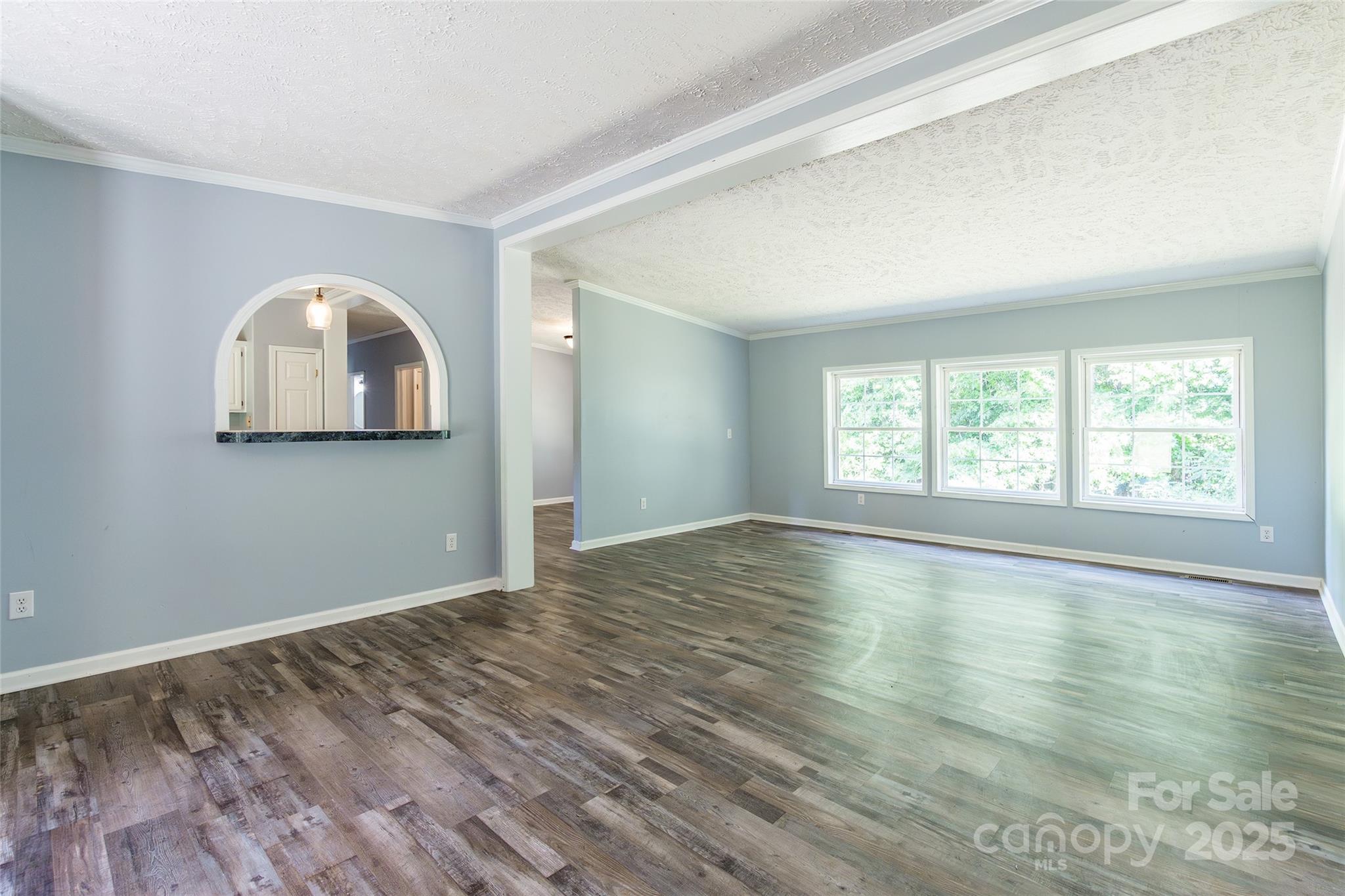 2320 Colvin Road Property Photo 6