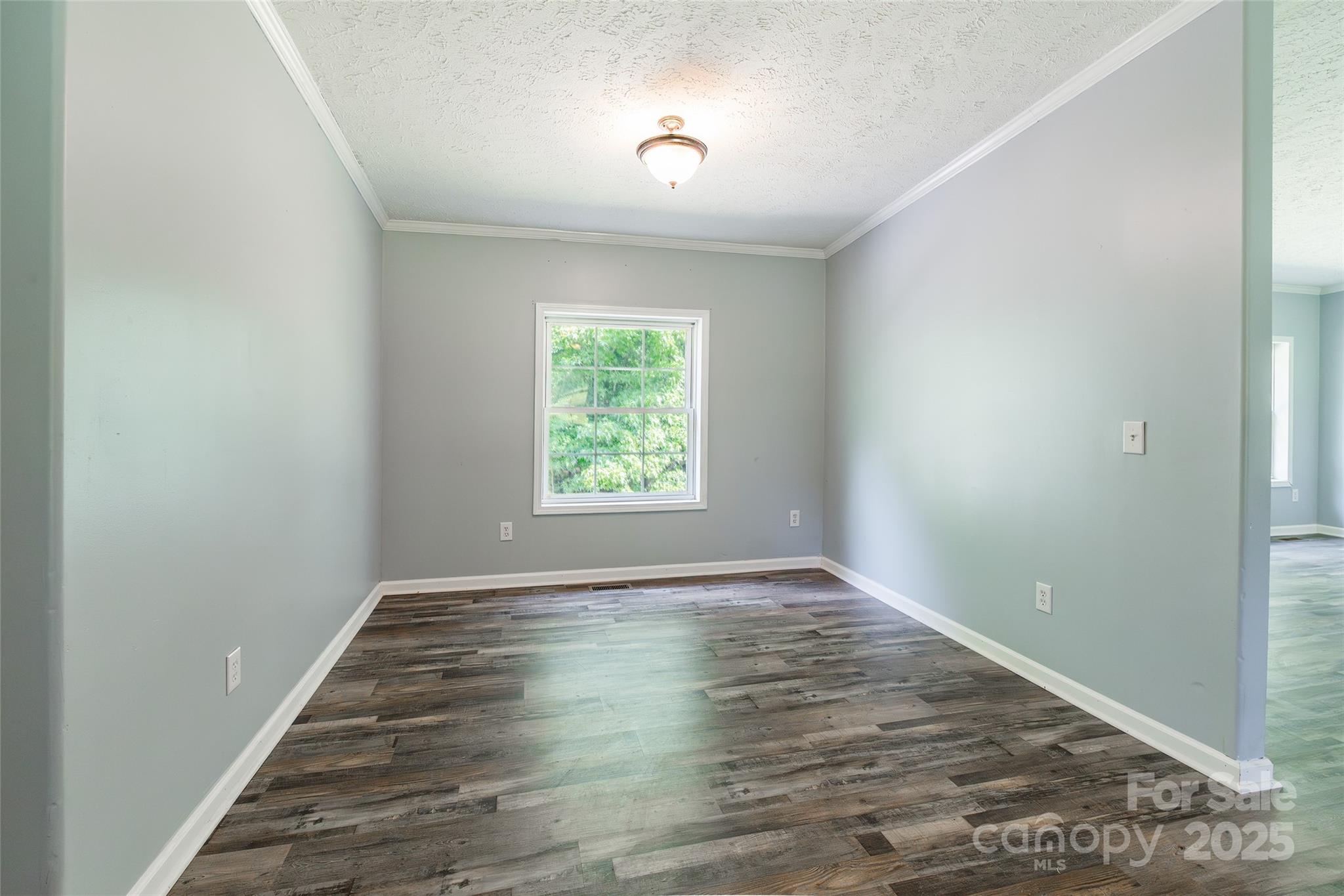 2320 Colvin Road Property Photo 12