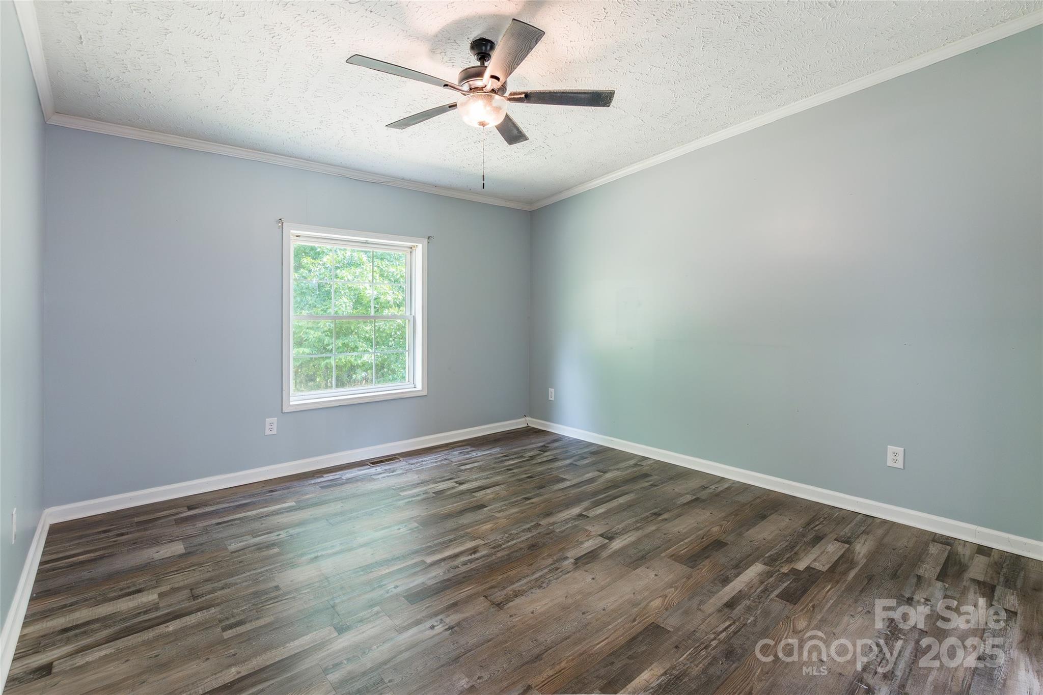 2320 Colvin Road Property Photo 15