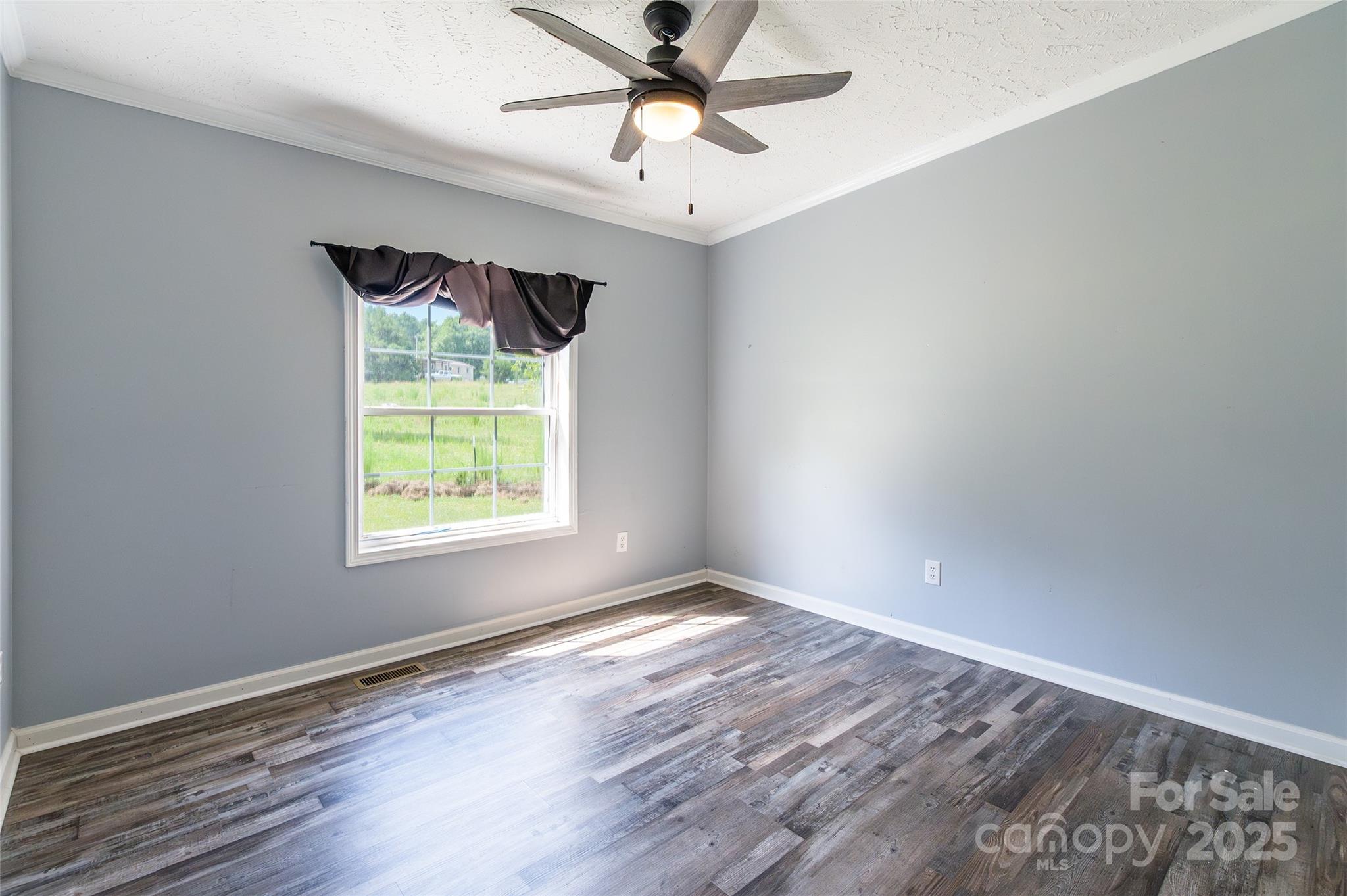 2320 Colvin Road Property Photo 23