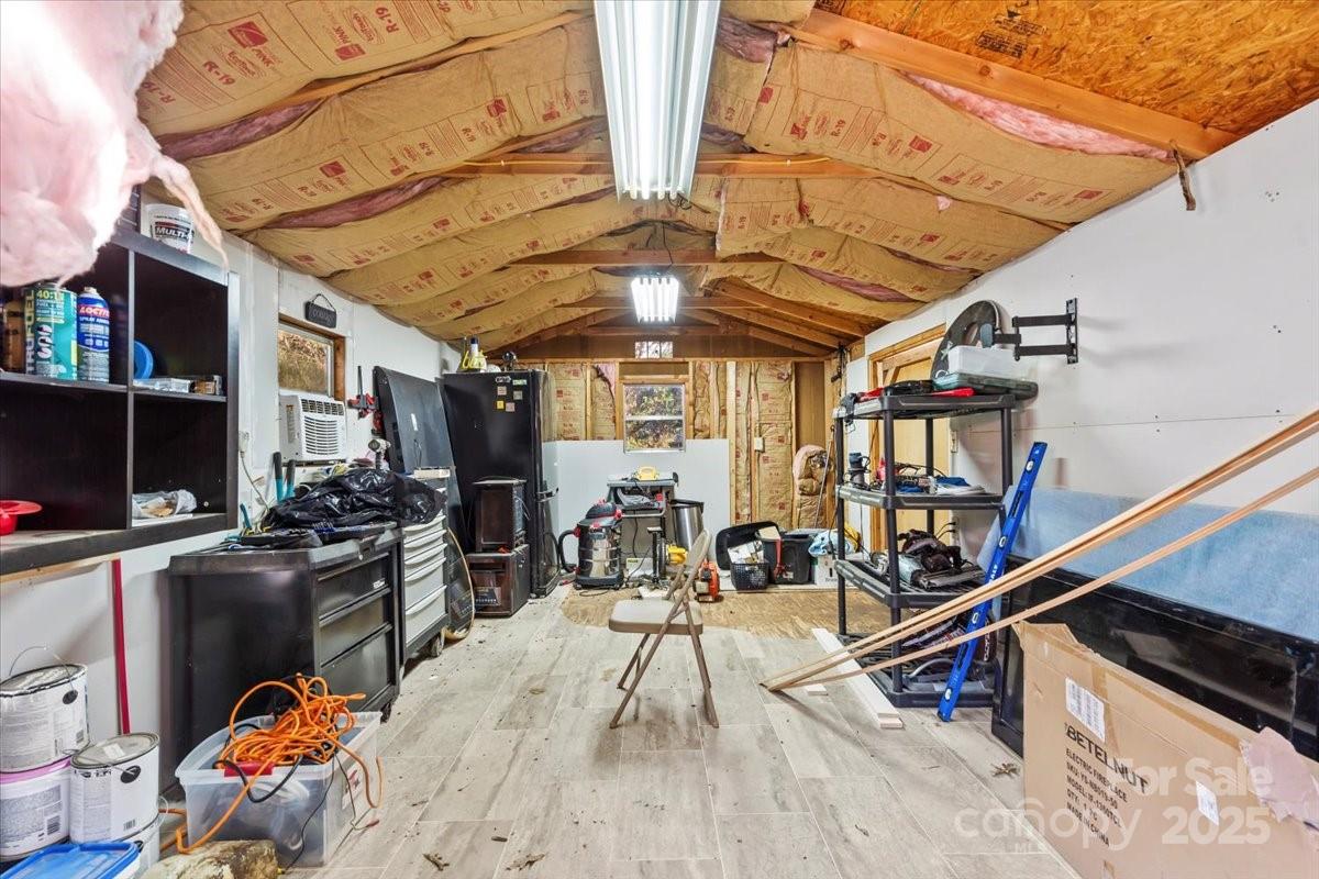 1050 Gold Mine Drive Property Photo 31