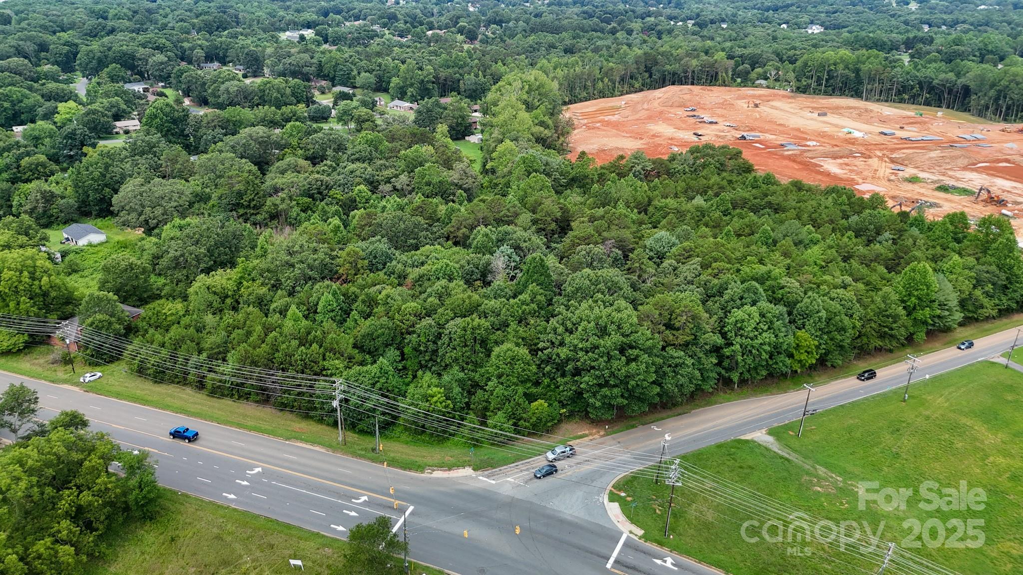 3387 Springs Road Property Photo 2