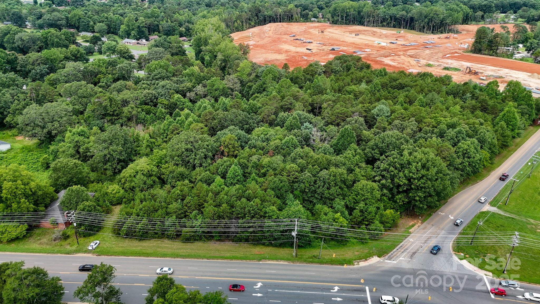 3387 Springs Road Property Photo 6