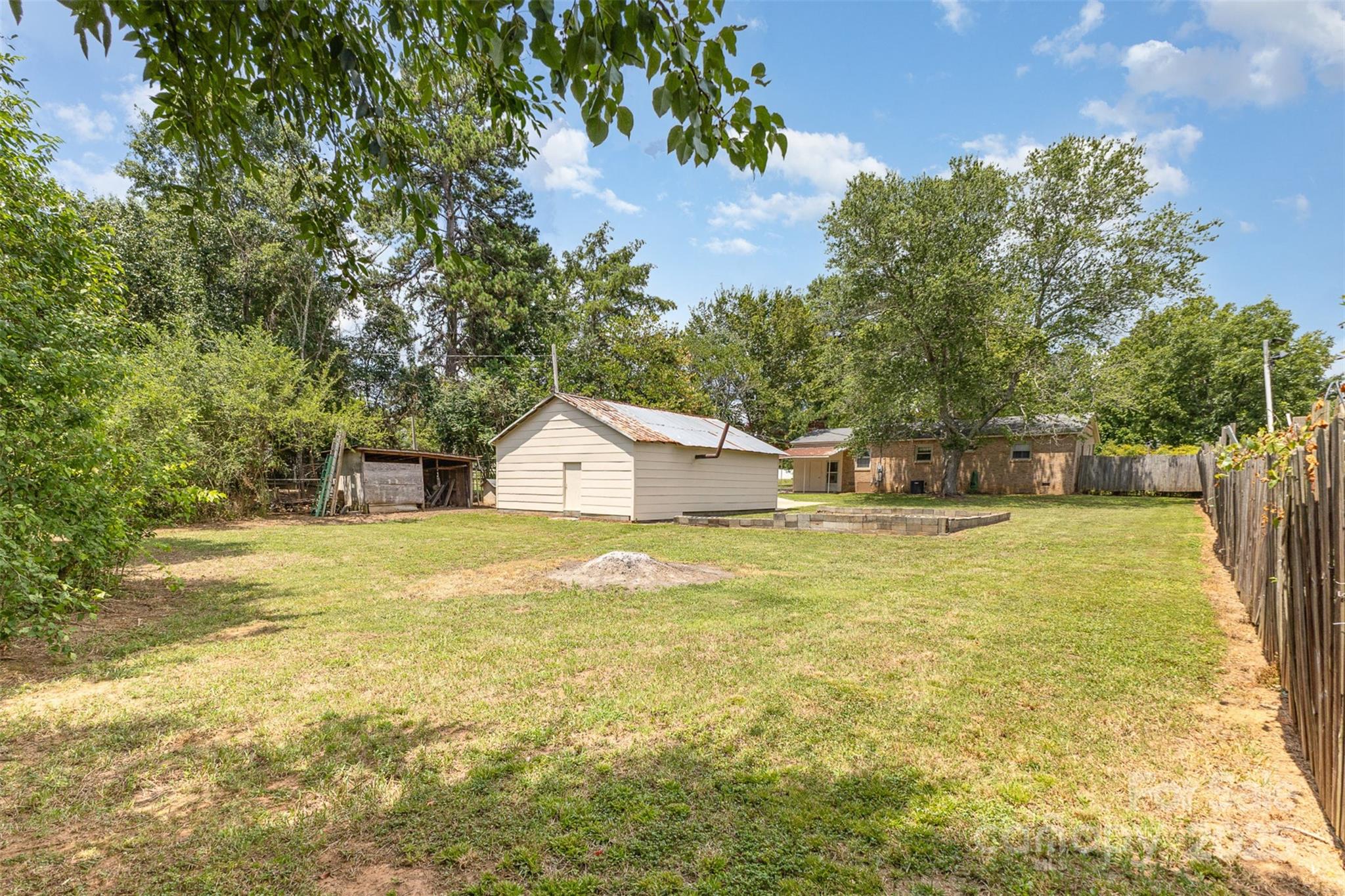 754 Cambridge Circle Property Photo 19